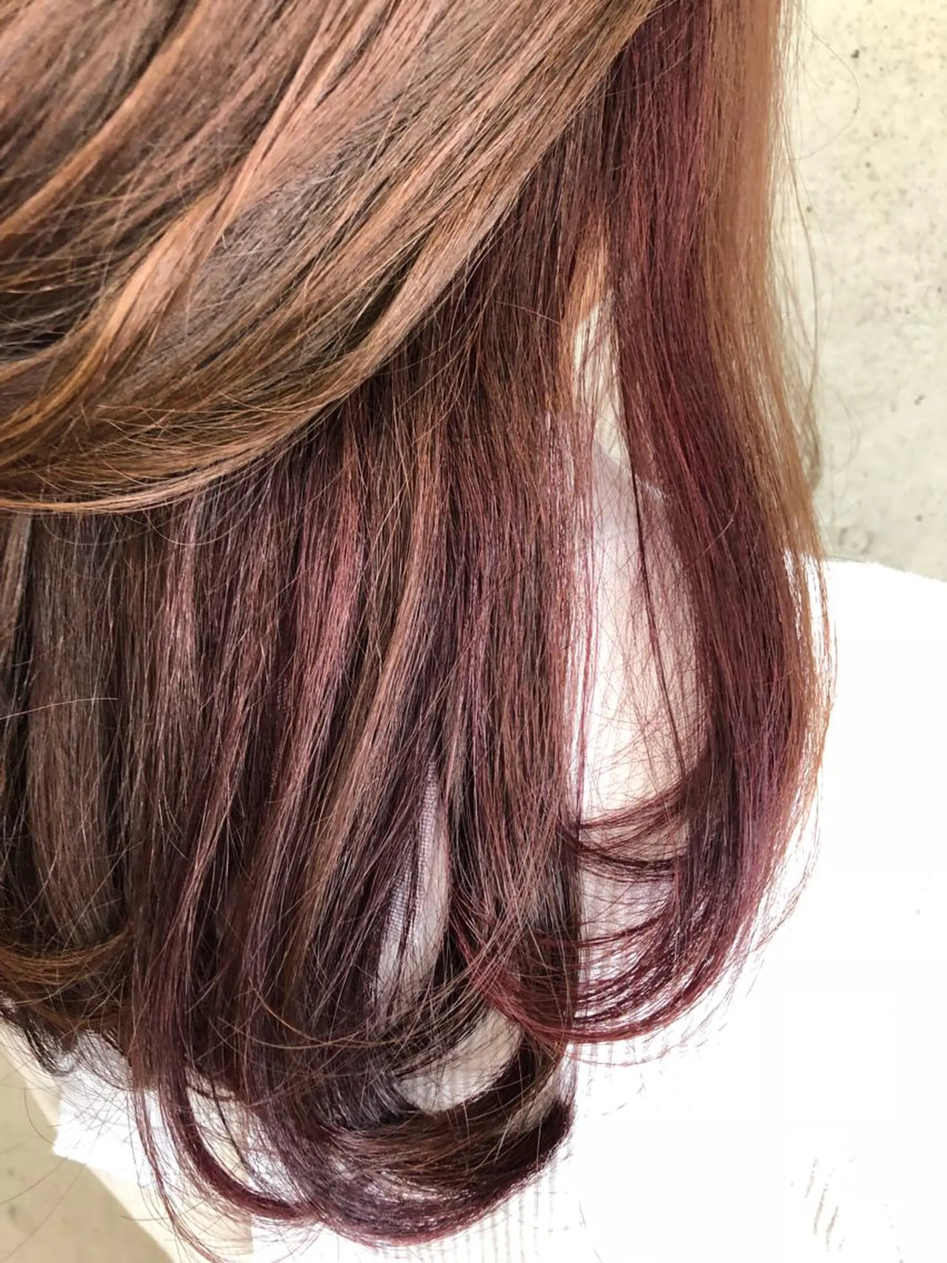 ミディアム カラー インナーカラー 大栗 佑也  髪質改善のヘアスタイル