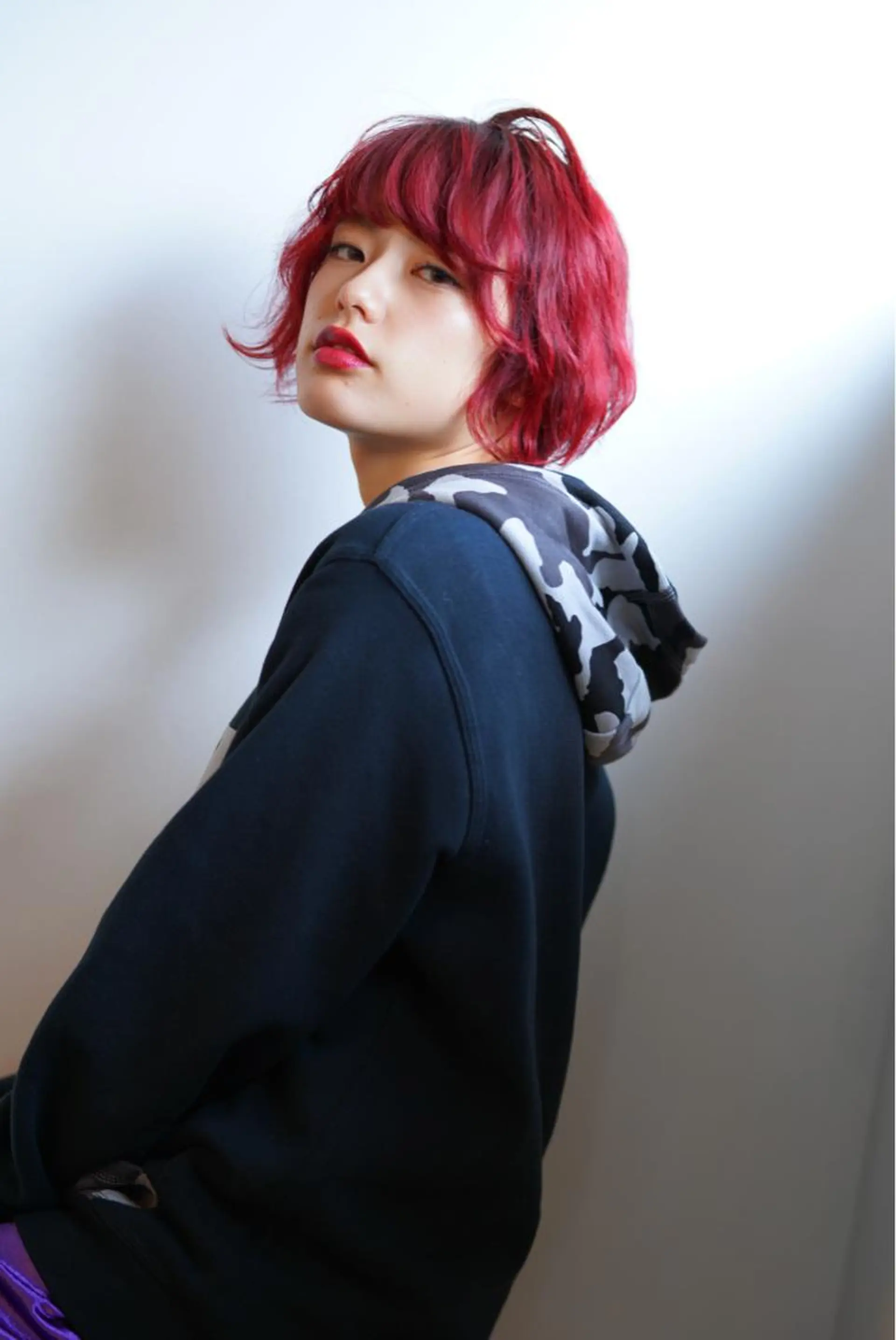 ショート カラー ハイトーン/レイヤー /ケアブリーチ石川治のヘアスタイル