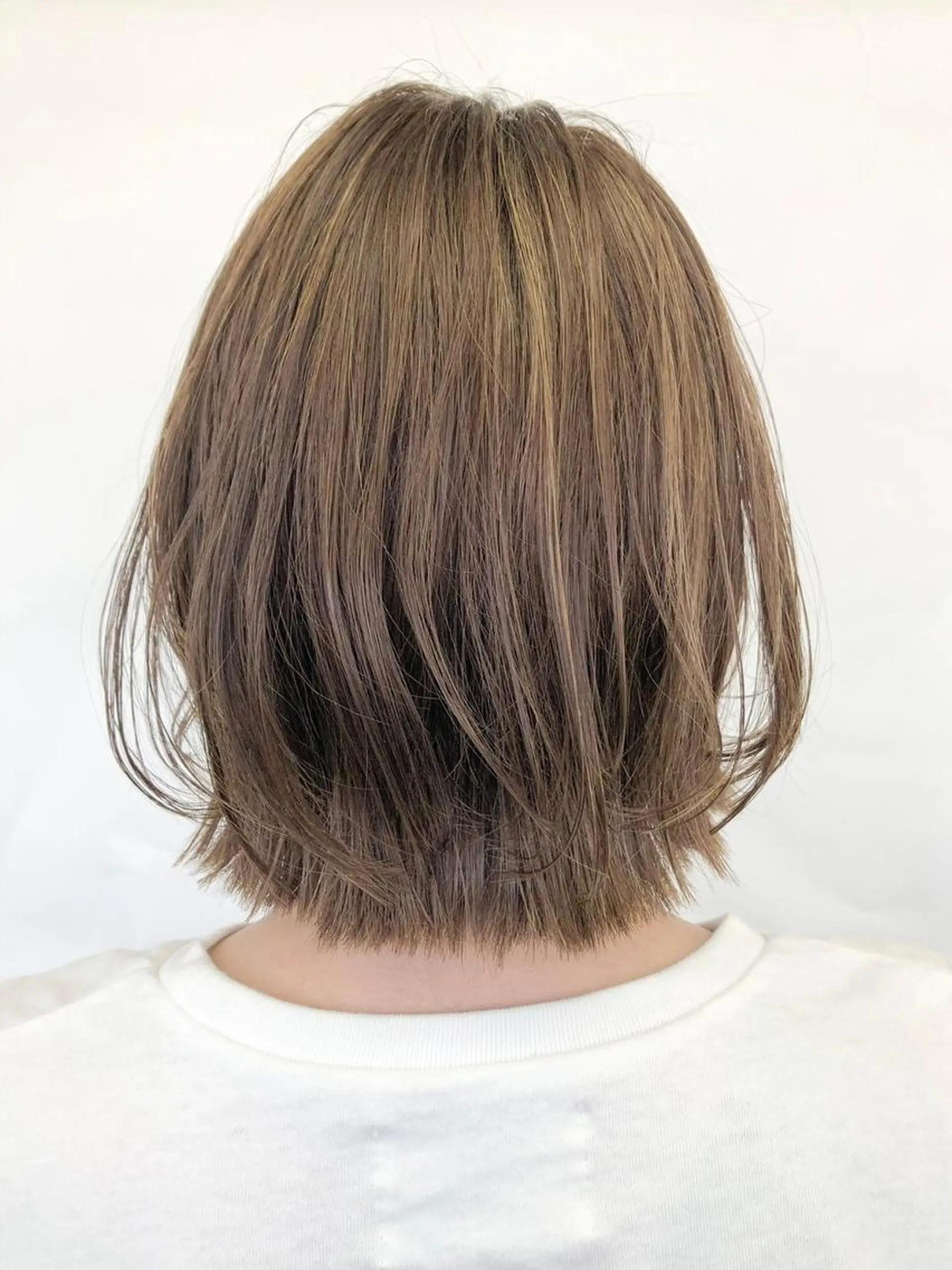 ショート カラー 🤍オオカワ レイナ🤍のヘアスタイル