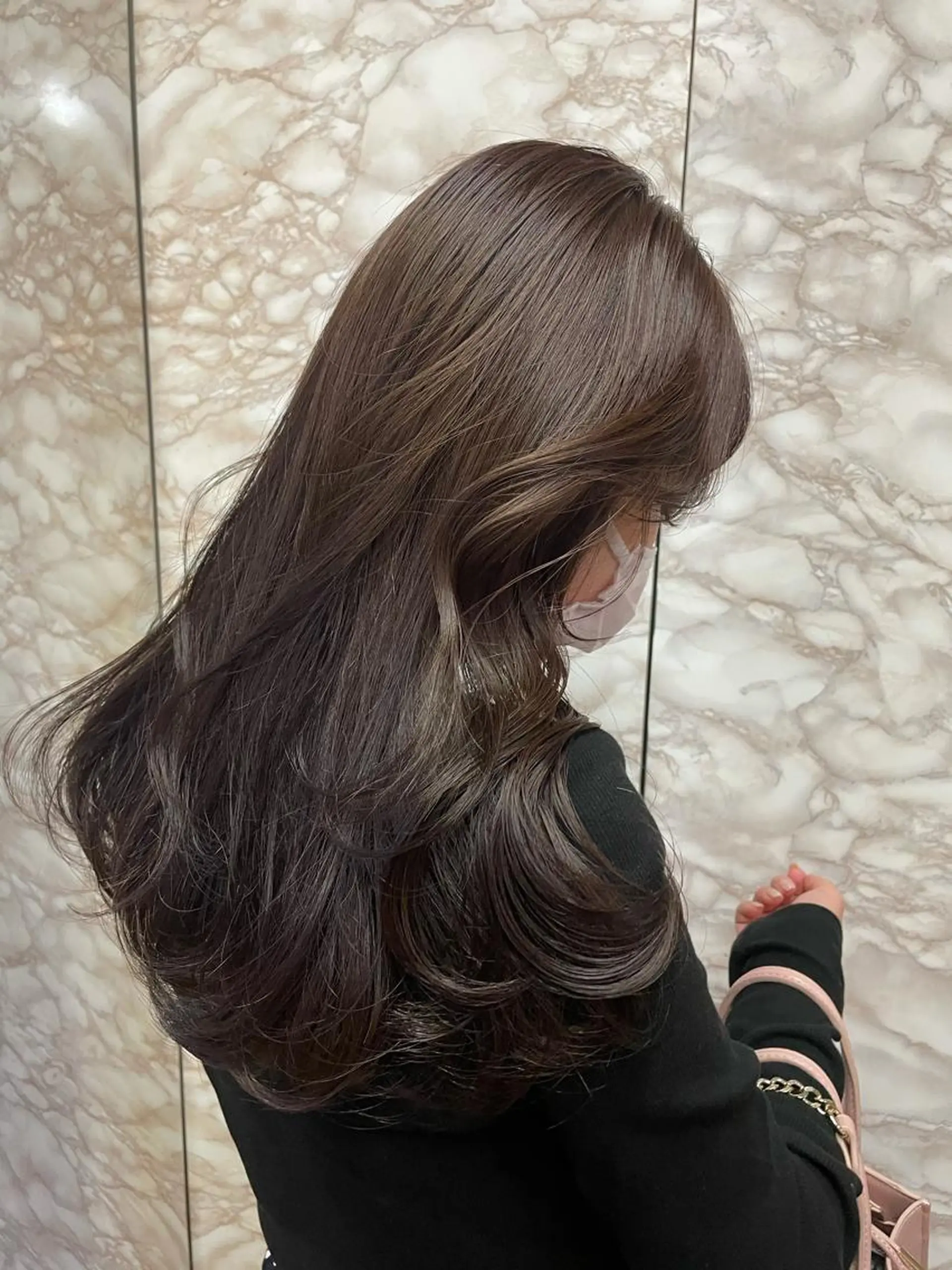 セミロング カラー カット ヘアカラー トリートメント YEAU　PLUS所属・極上の艶髪 RINAのヘアスタイル