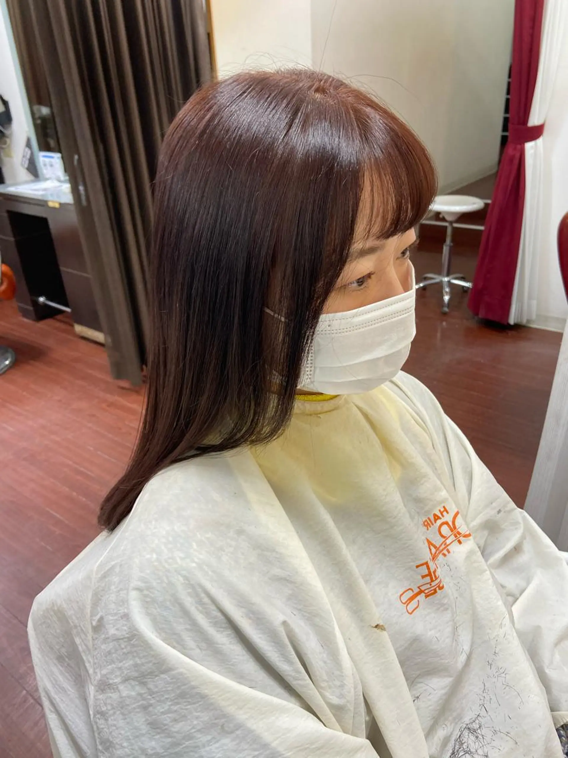 セミロング ピンクブラウン 瀧下 唯のヘアスタイル