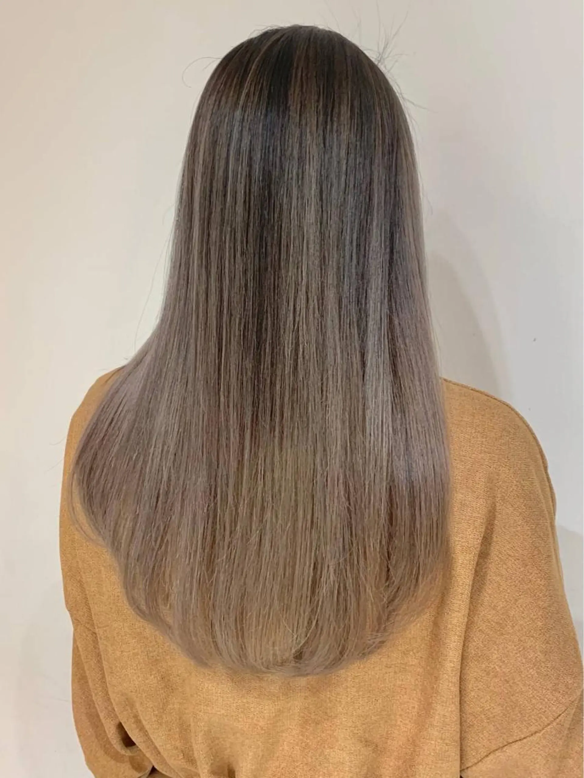 ロング 縮毛矯正 カット ヘアカラー パーマ 縮毛矯正 トリートメント ✨美髪透明感ソムリエ ✨💎KAZU💎のヘアスタイル