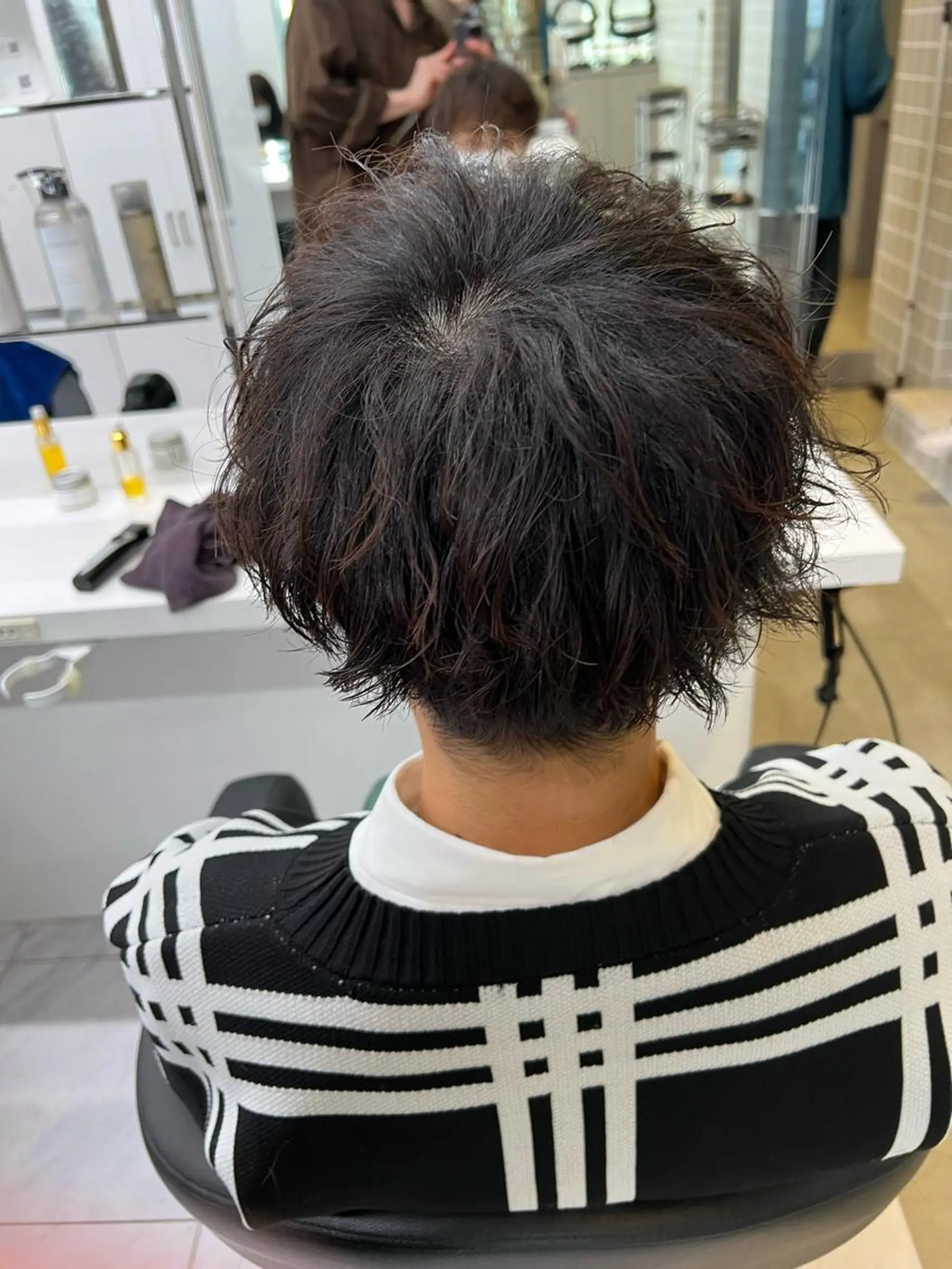 ショート カラー パーマ メンズ メンズ韓国風 マッシュウルフ マッシュ メンズパーマ ツーブロック カット ヘアカラー トリートメント ヘッドスパ ヘアセット トレンド/レイヤー うる艶🪞CANDYのヘアスタイル