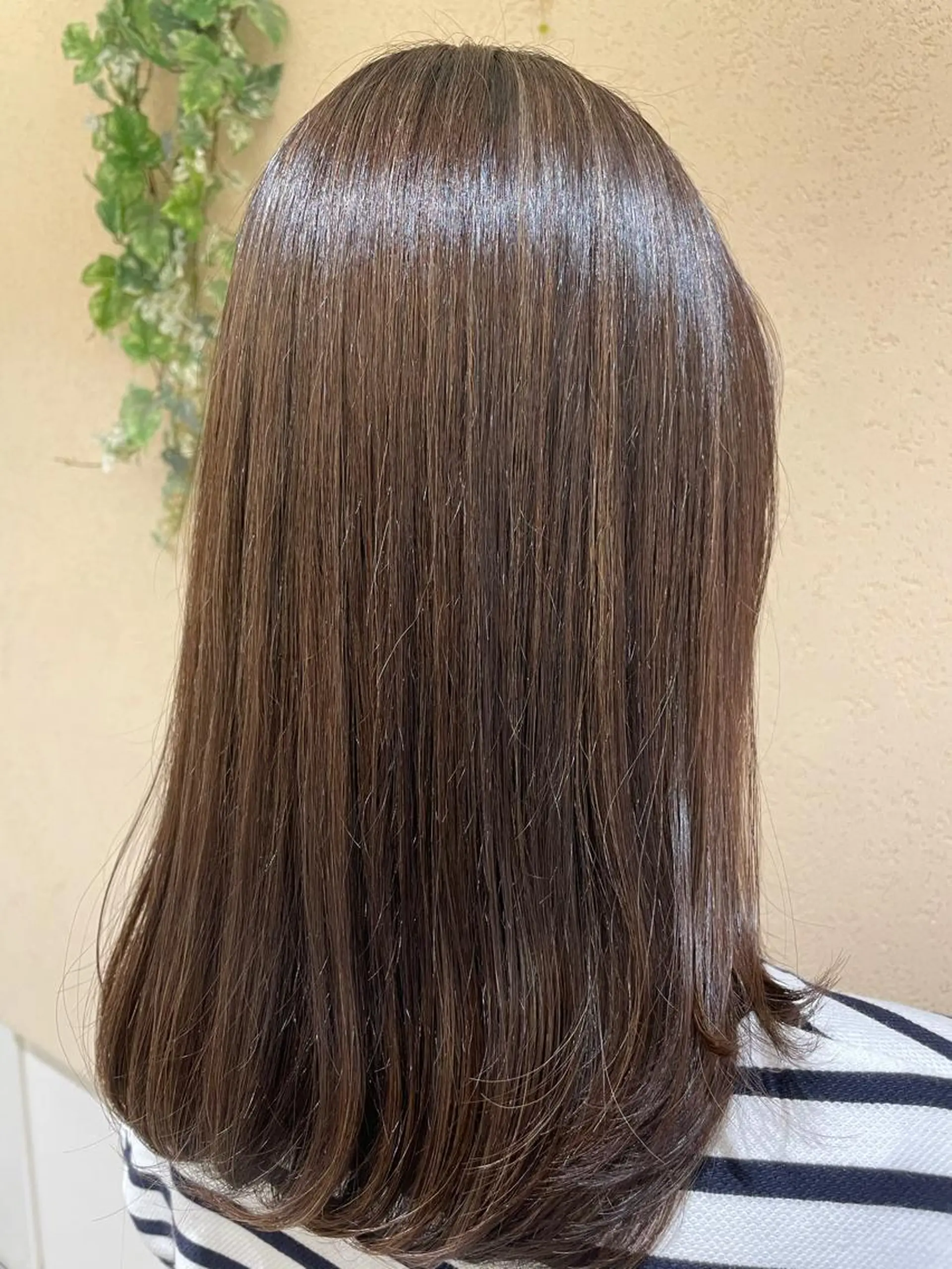 セミロング シャドールーツ美容師 篠原康太のヘアスタイル