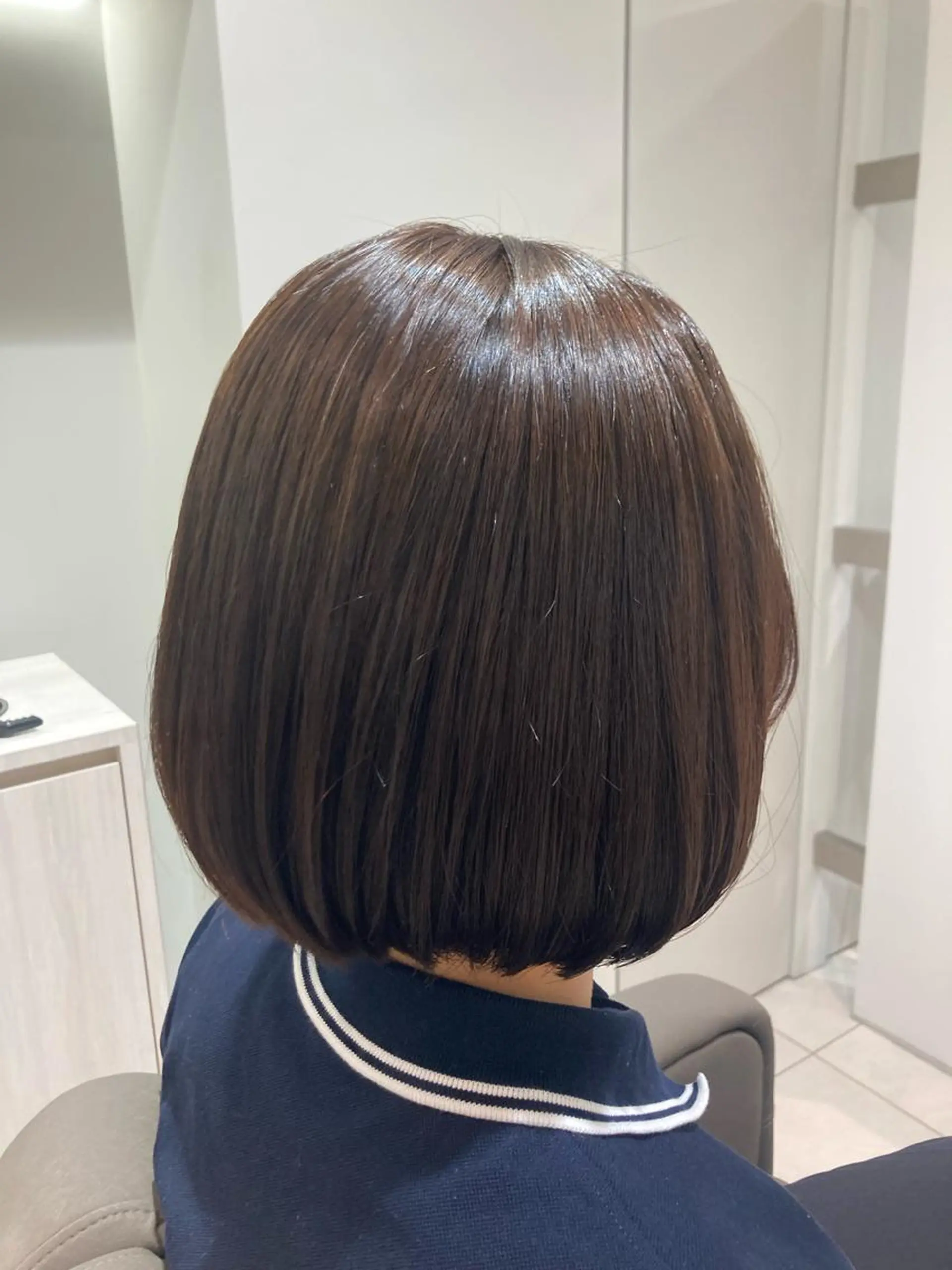 ミディアム 白土 さくらのヘアスタイル