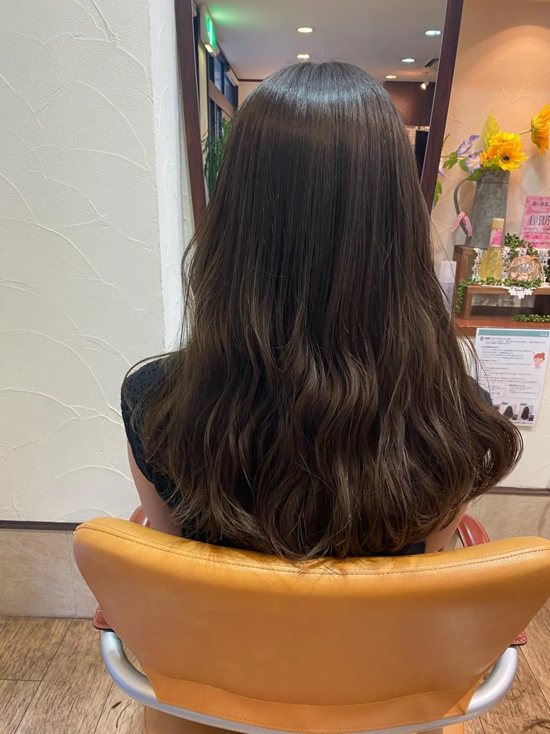 ロング カラー ブラウンカラー オリーブブラウン SUPREME HAIR 船橋店所属・サプリームヘア 飯田みち瑠のヘアスタイル