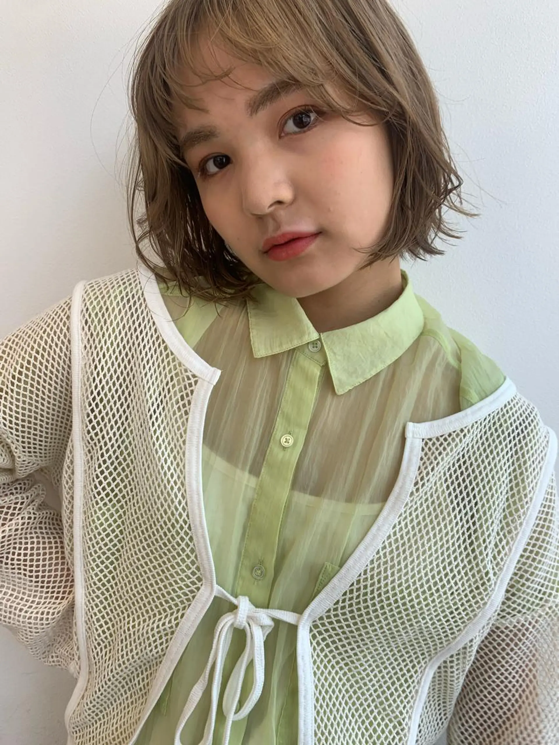 ショート カラー ヘアカラー トリートメント cher. 新井瑞希のヘアスタイル