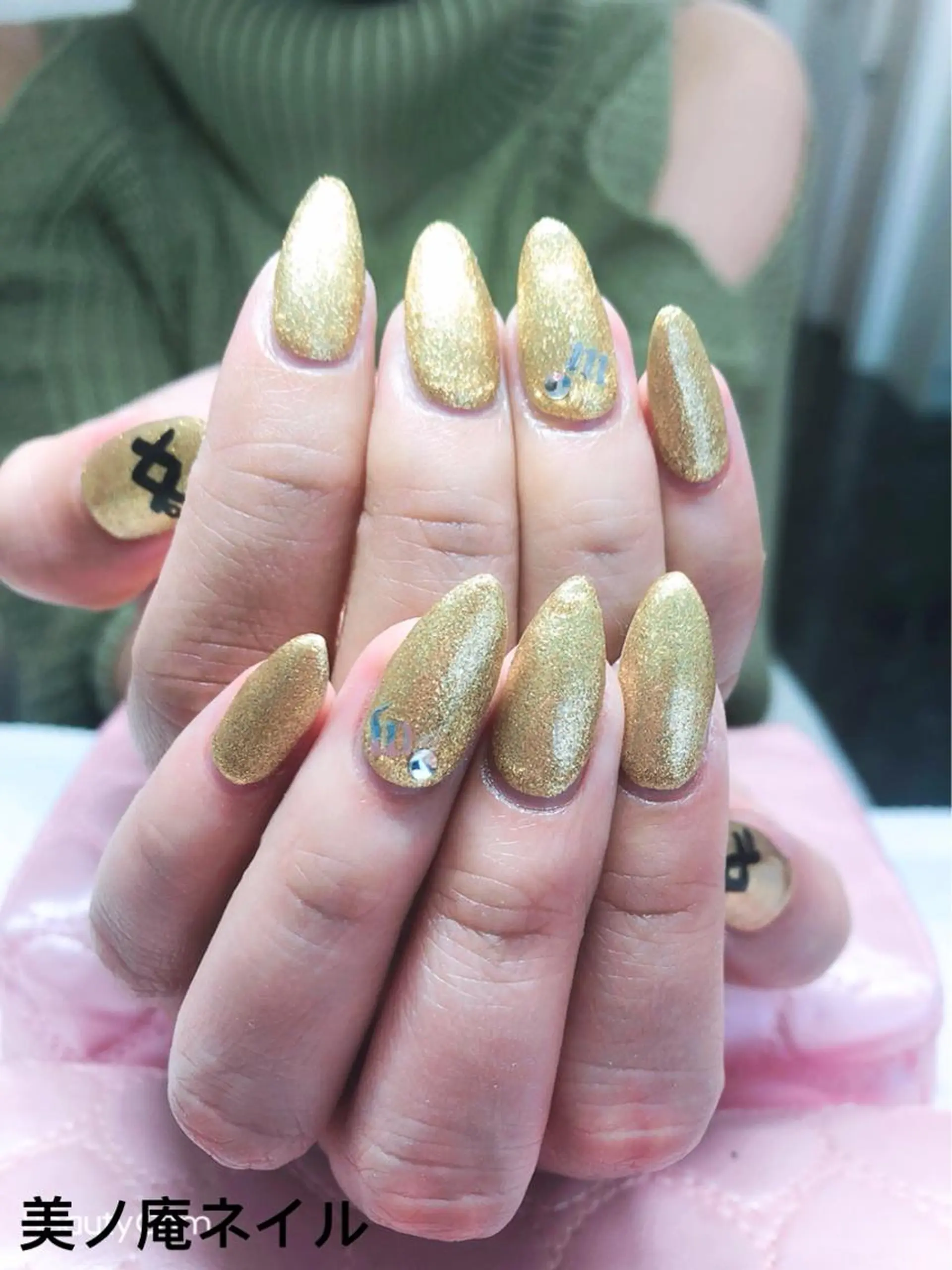 ネイル ハンドネイル ハンドケア 美ノ庵ネイルサロン メトロポリタン前店のネイルデザイン