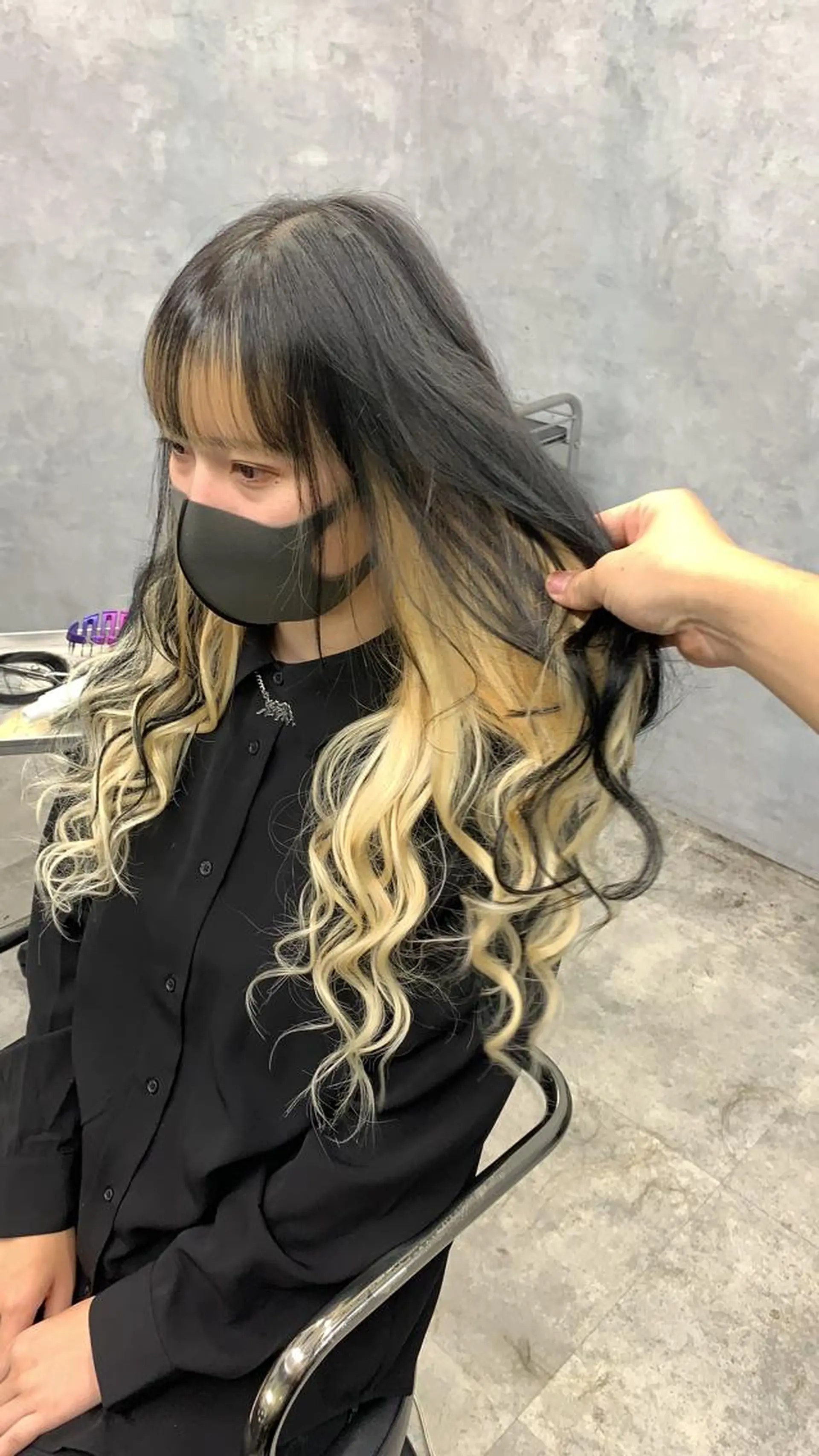 ロング エクステ L STUDIO心斎橋店所属・派手髪支持率No1 Eisukeのヘアスタイル