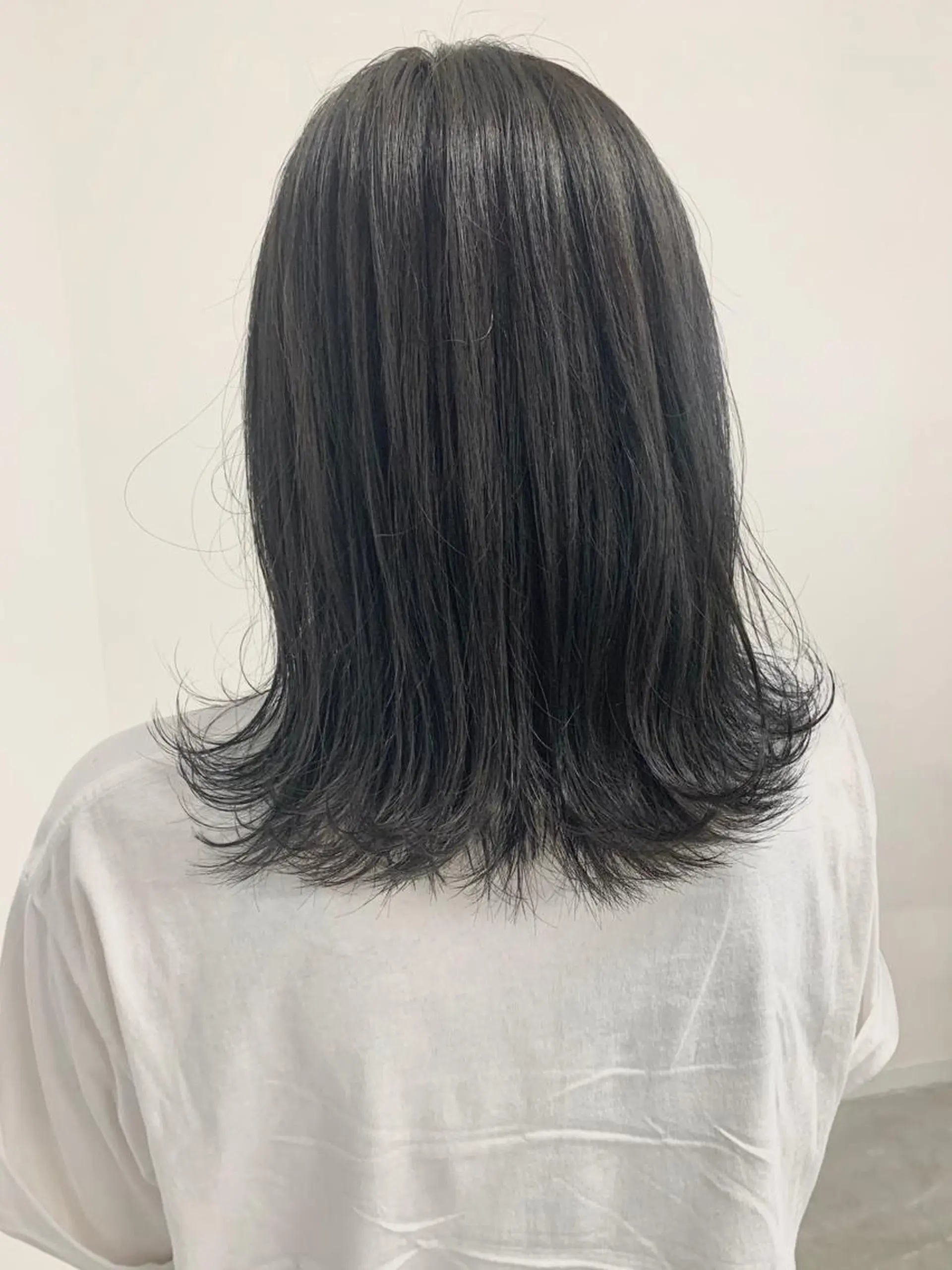 ミディアム カラー 🔵赤み消し透明感 梅田・増田のヘアスタイル