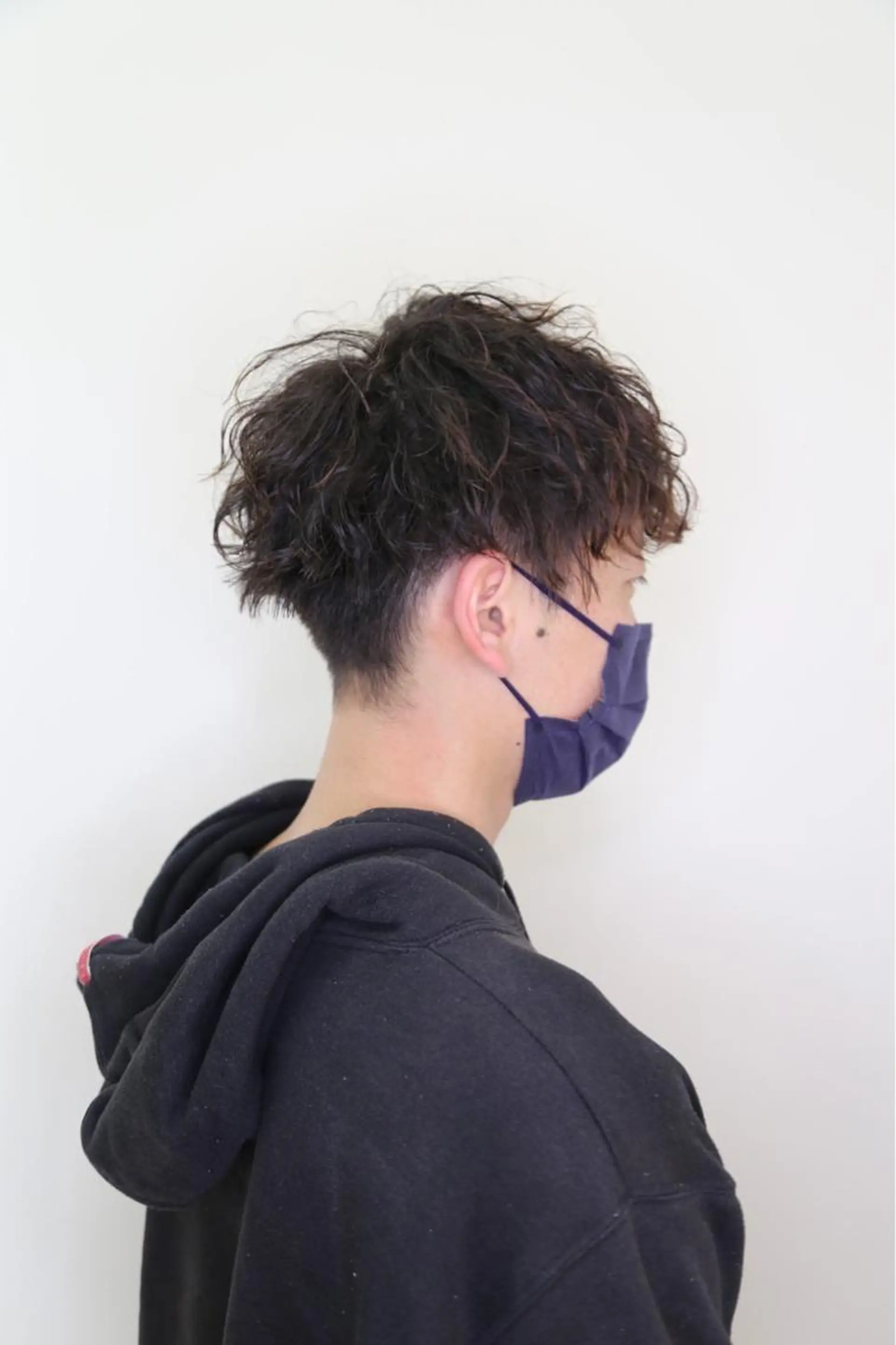 ショート パーマ メンズ 波巻きパーマ パーマ HAIRSILVA徳間店所属・石倉 真のヘアスタイル