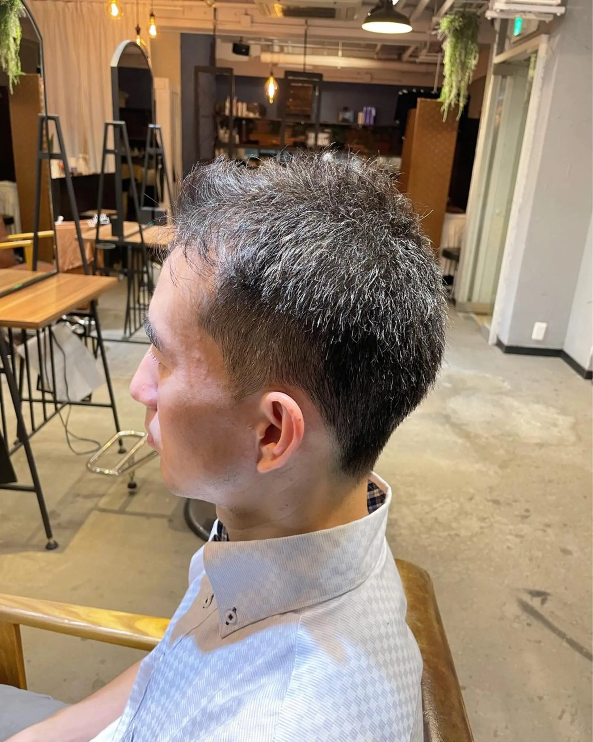 ショート カラー メンズ Levi所属・梶山 真緒のヘアスタイル