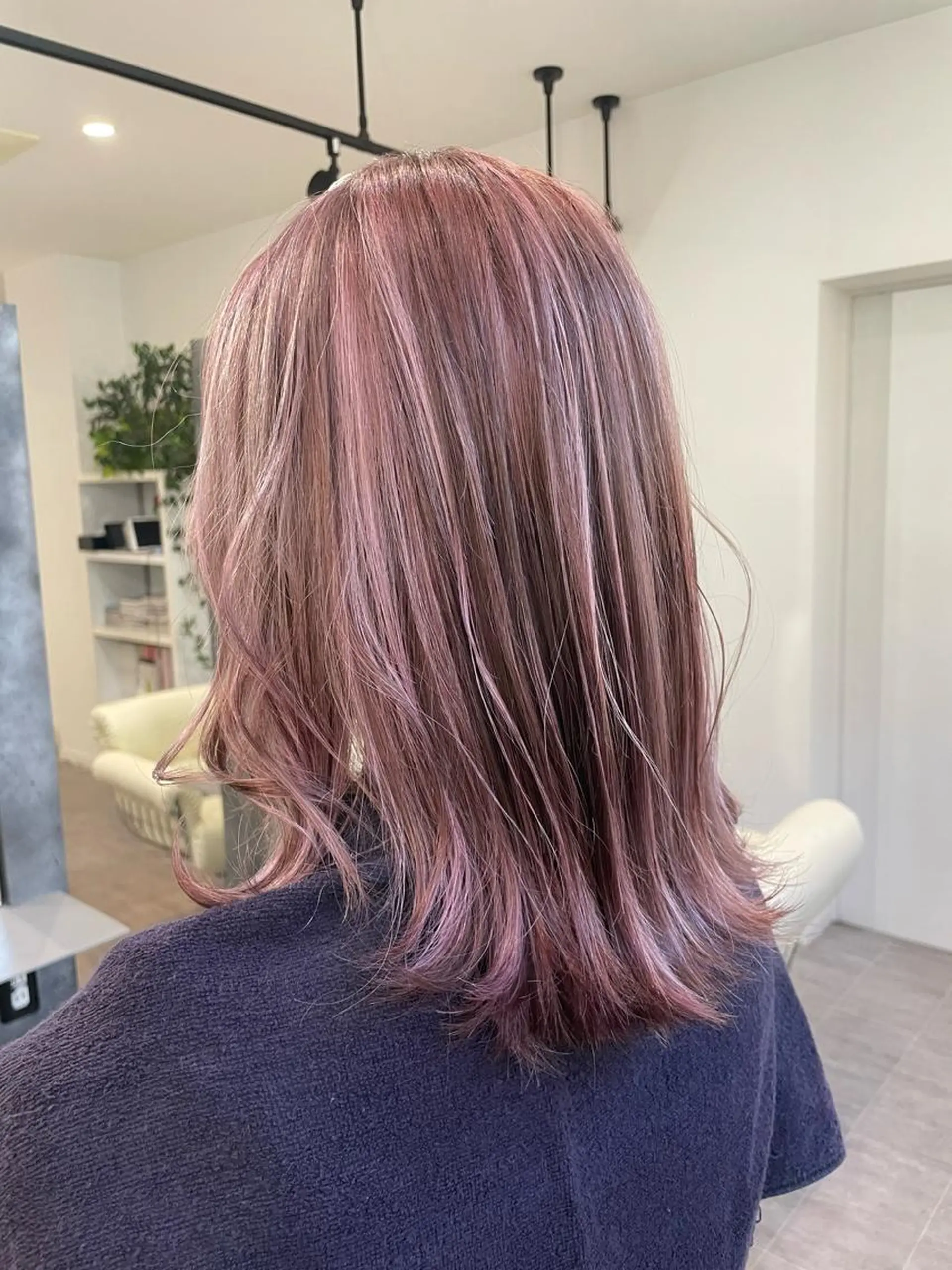 ミディアム カラー ノンダメージサロン/ 豊中/美容室のヘアスタイル