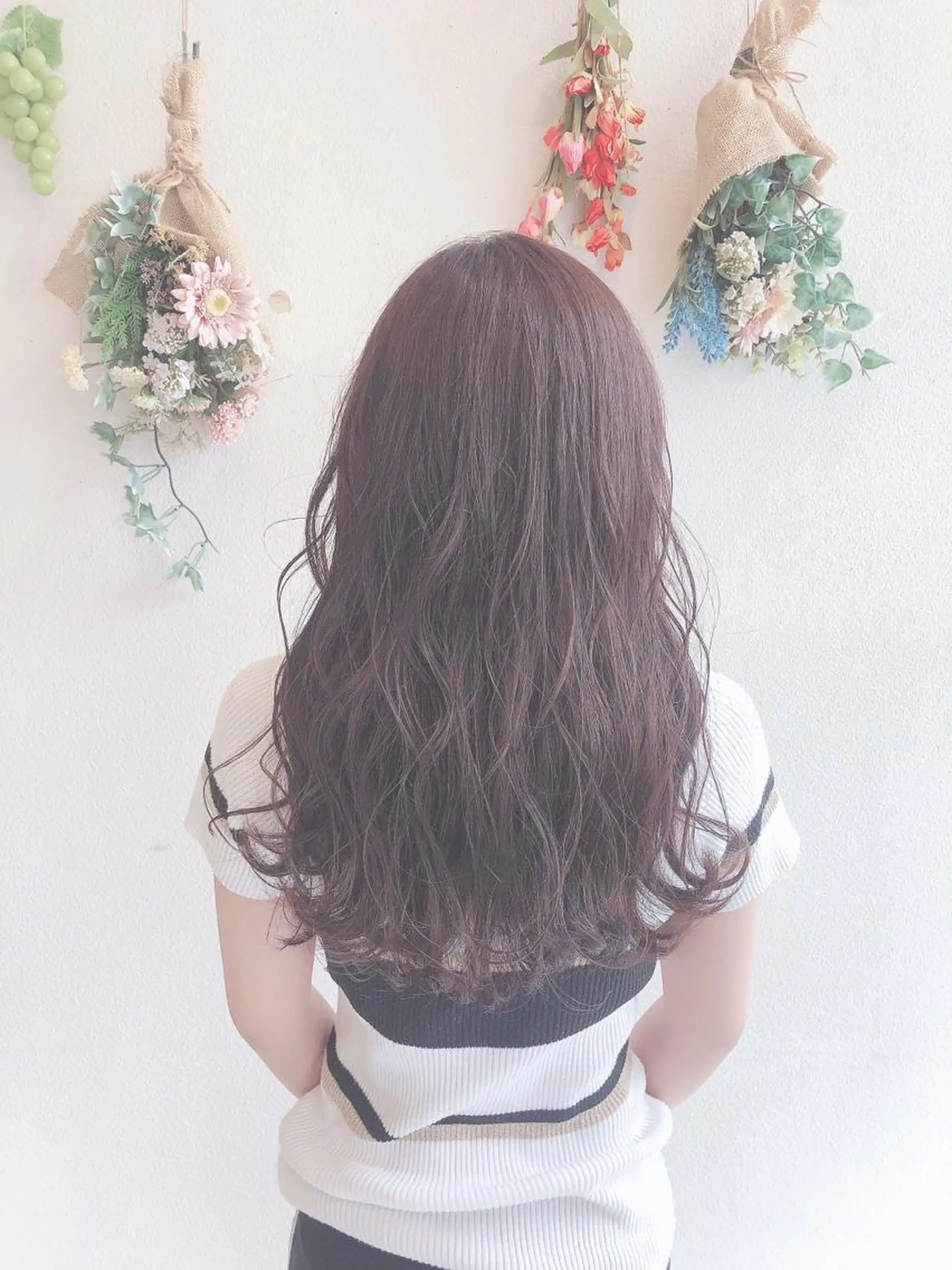 ロング 西 めぐみのヘアスタイル