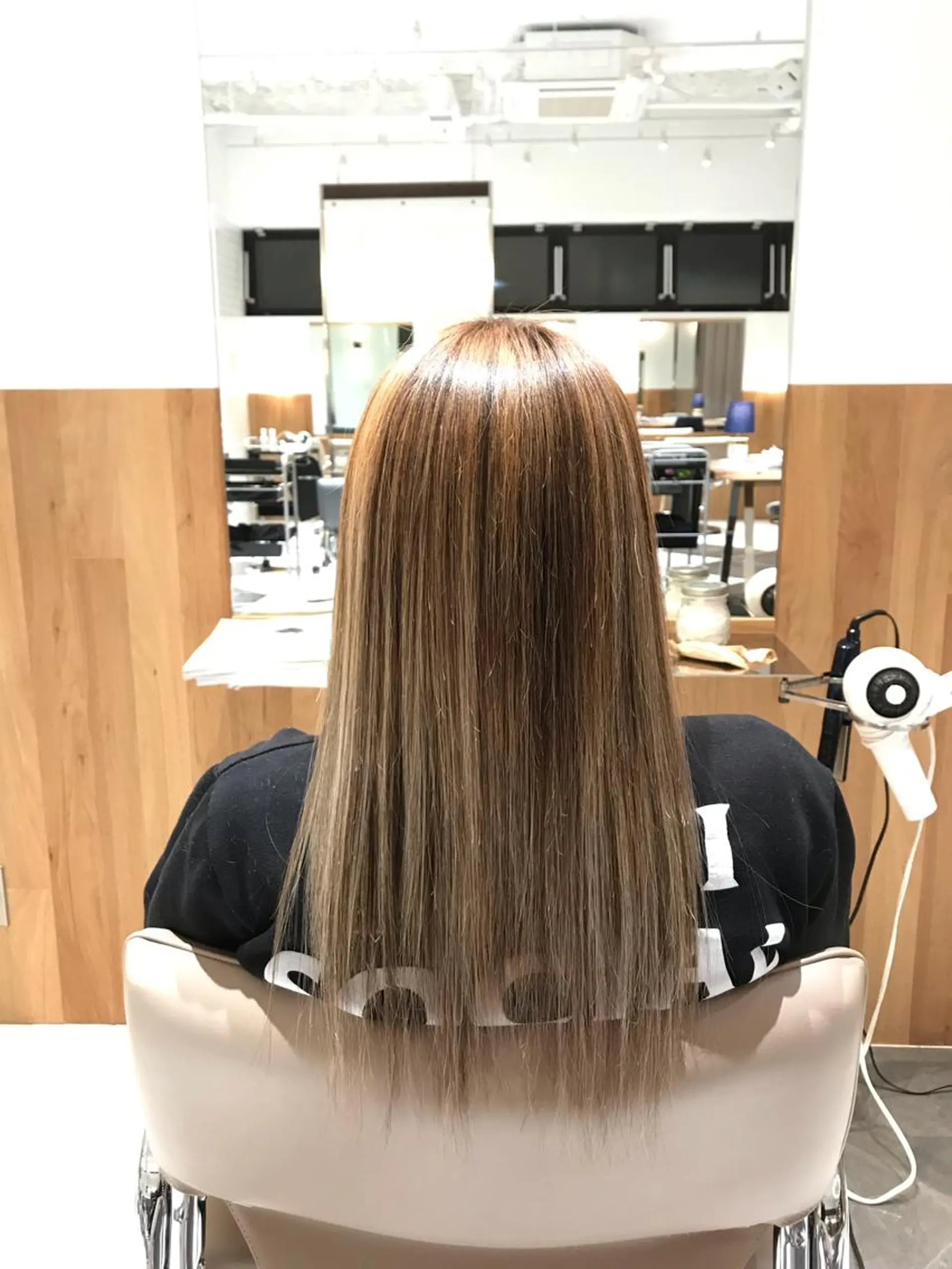 ロング パーマ 谷合 貴志のヘアスタイル