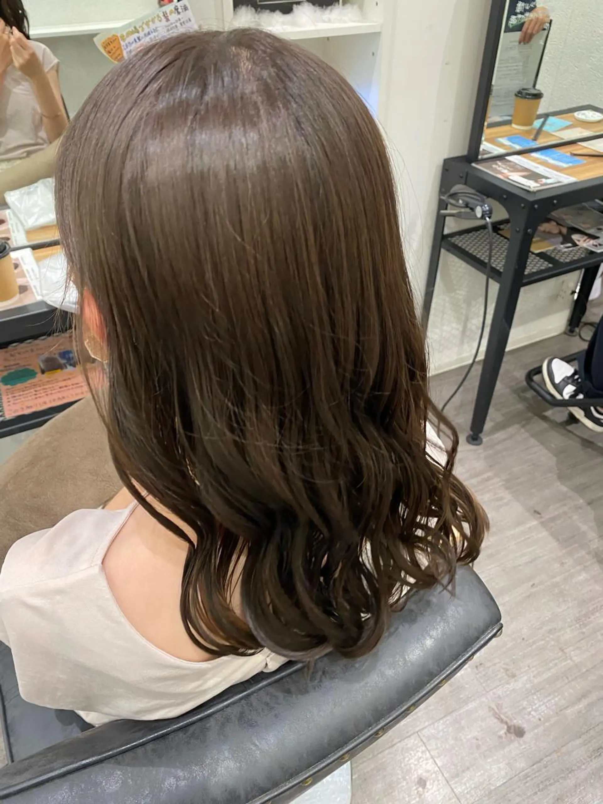 セミロング ヘアカラー cocotte🌿 amaneのマツエク・マツパデザイン