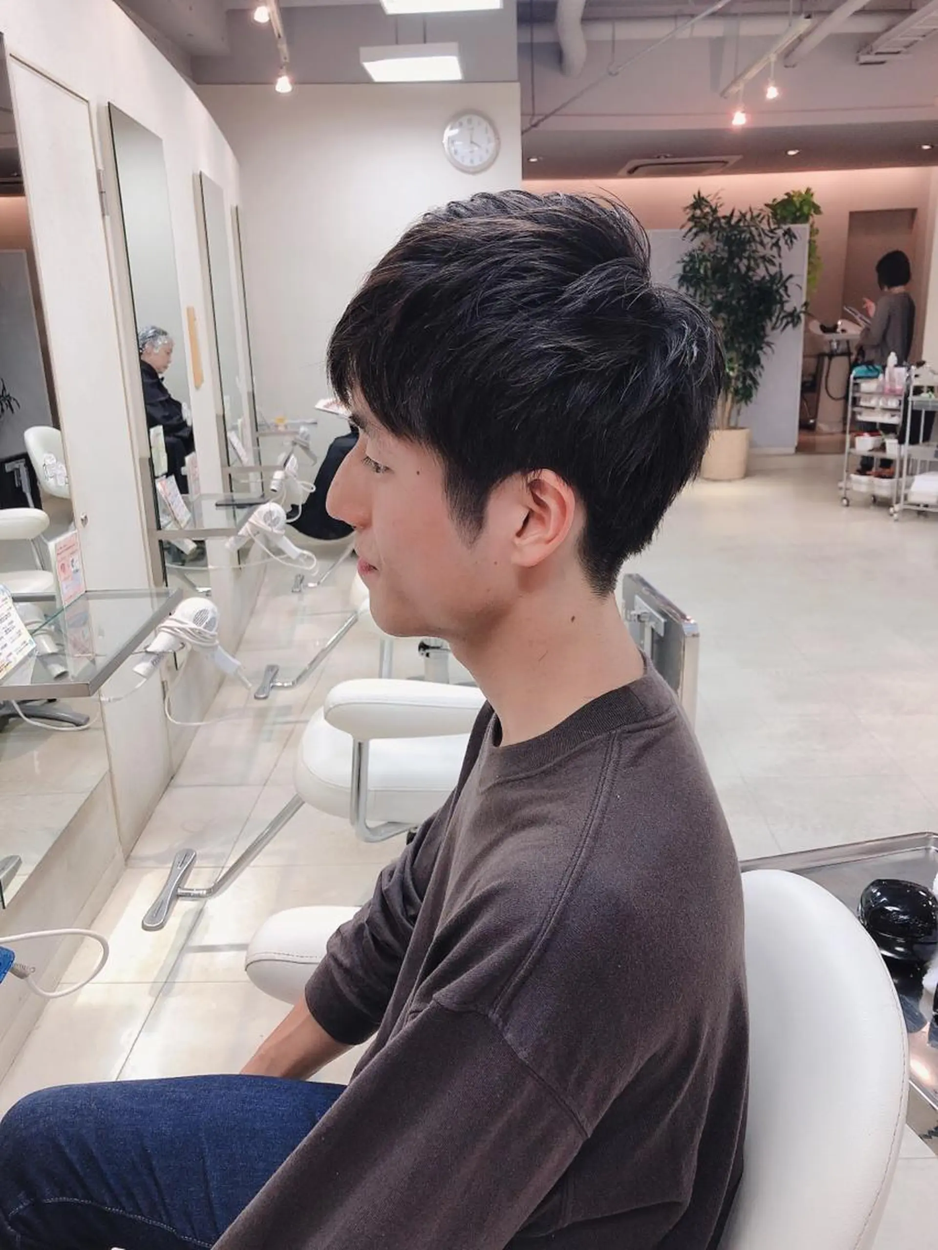 メンズ 阿部 美咲のヘアスタイル