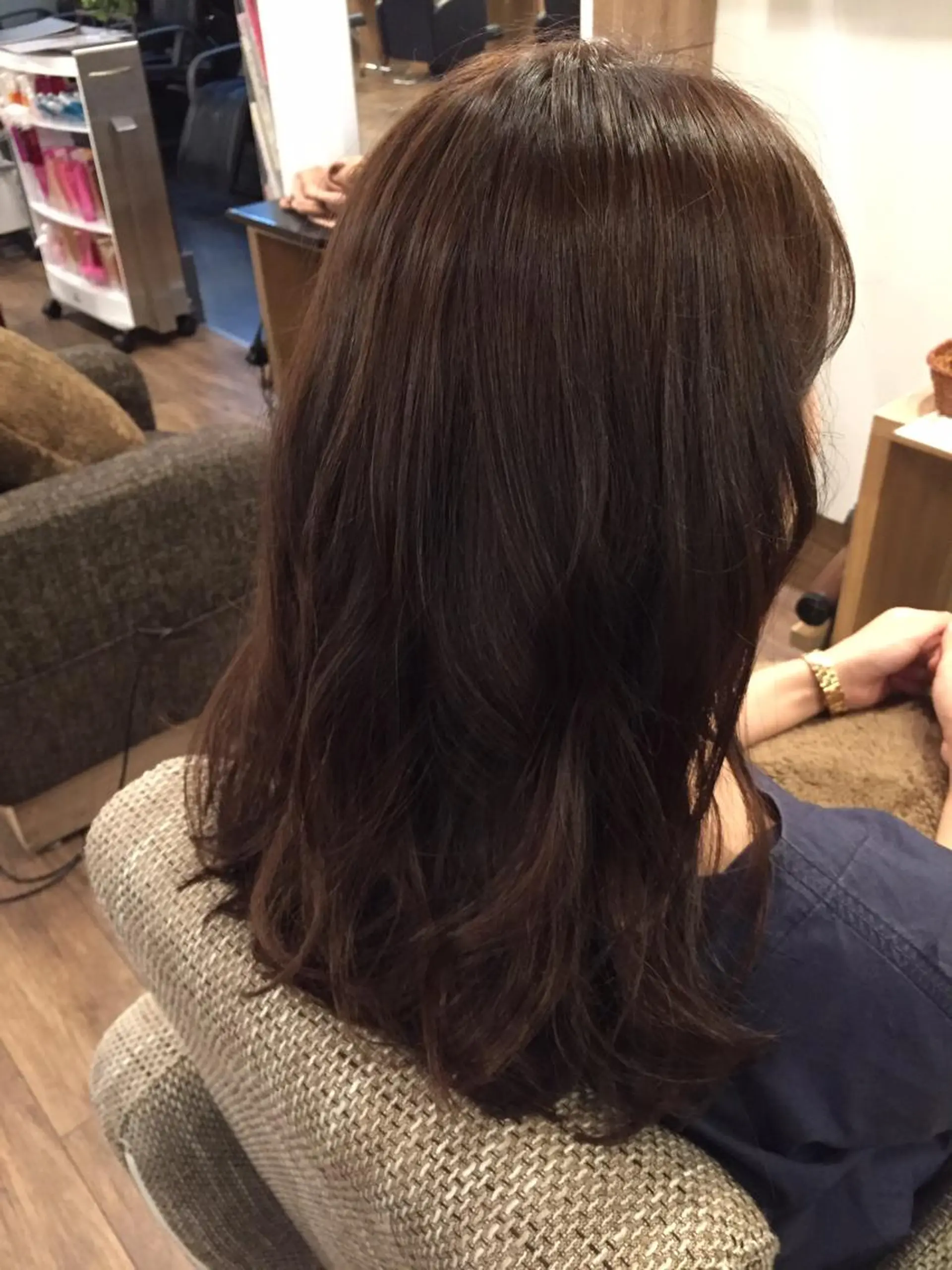 セミロング カラー eclat suzumiのヘアスタイル