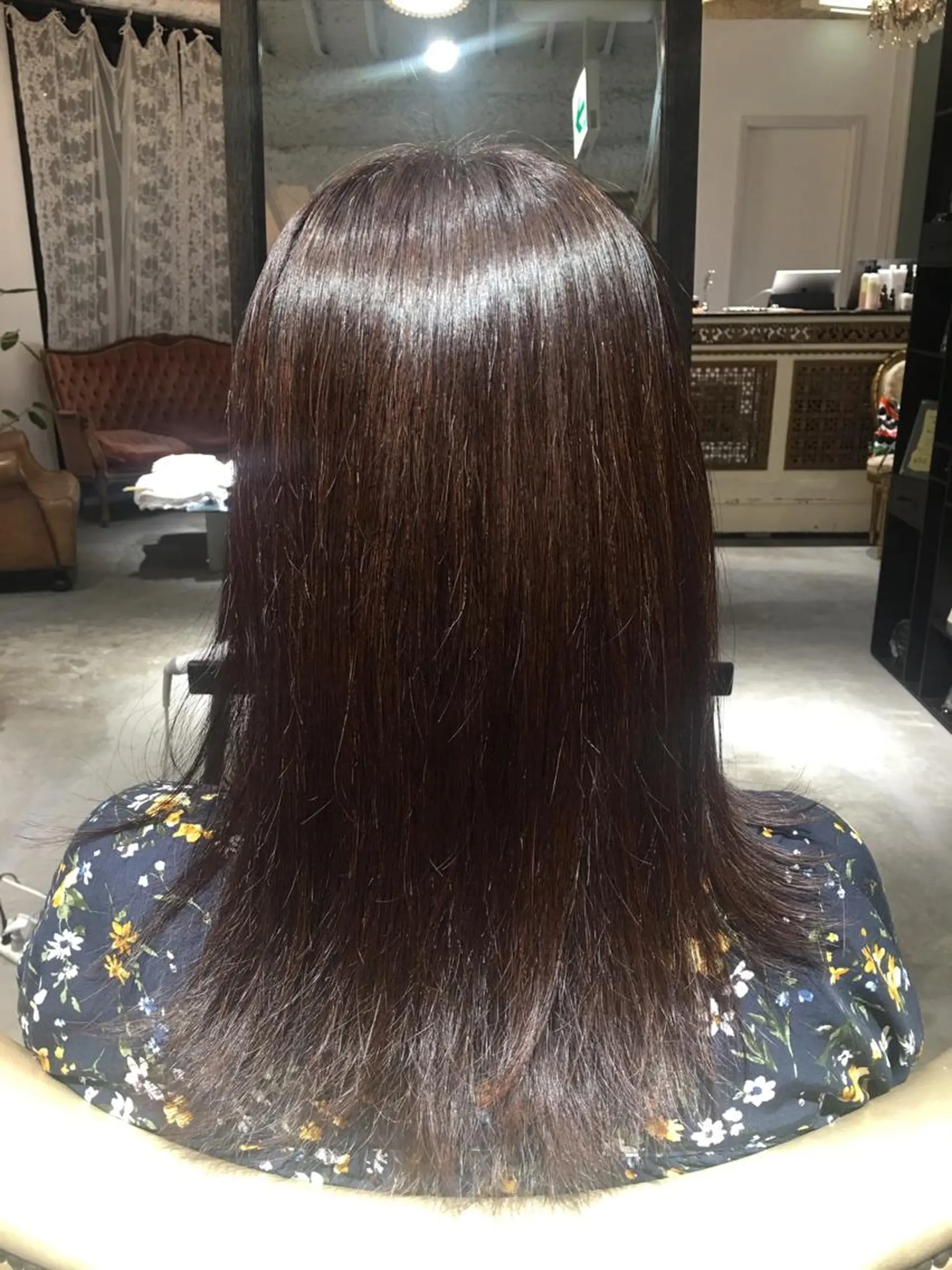 セミロング カット 縮毛矯正 トリートメント 妙見 知洋のヘアスタイル