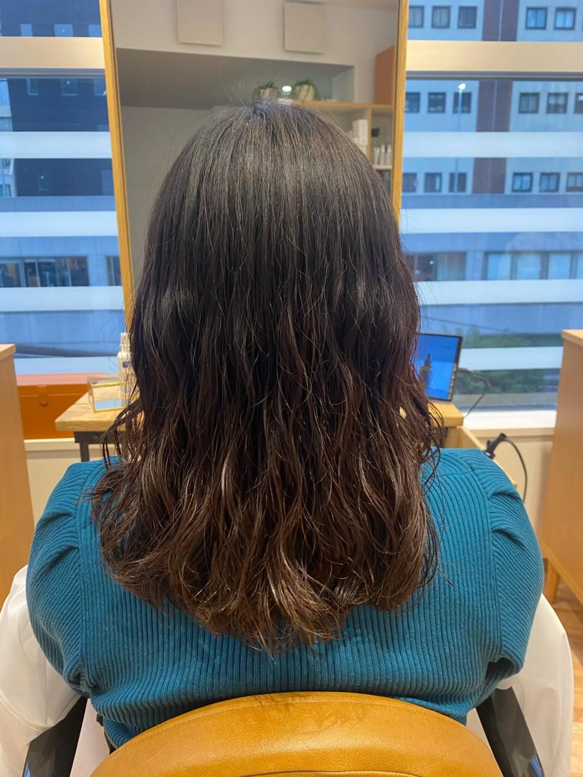 ミディアム パーマ カット パーマ ❤️パーマ美容師✂︎ 井口美緒のヘアスタイル