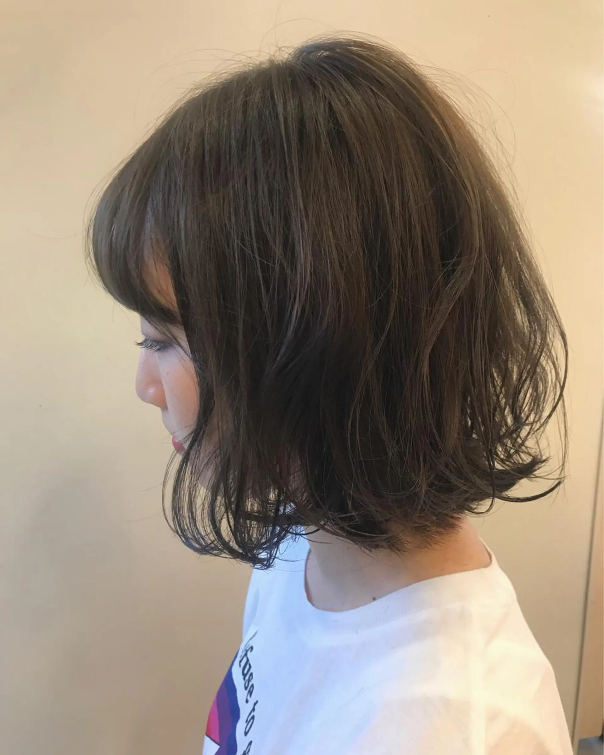 ミディアム sea's所属・ヒラカホ/矢場町/ ブリーチ/似合わせのヘアスタイル