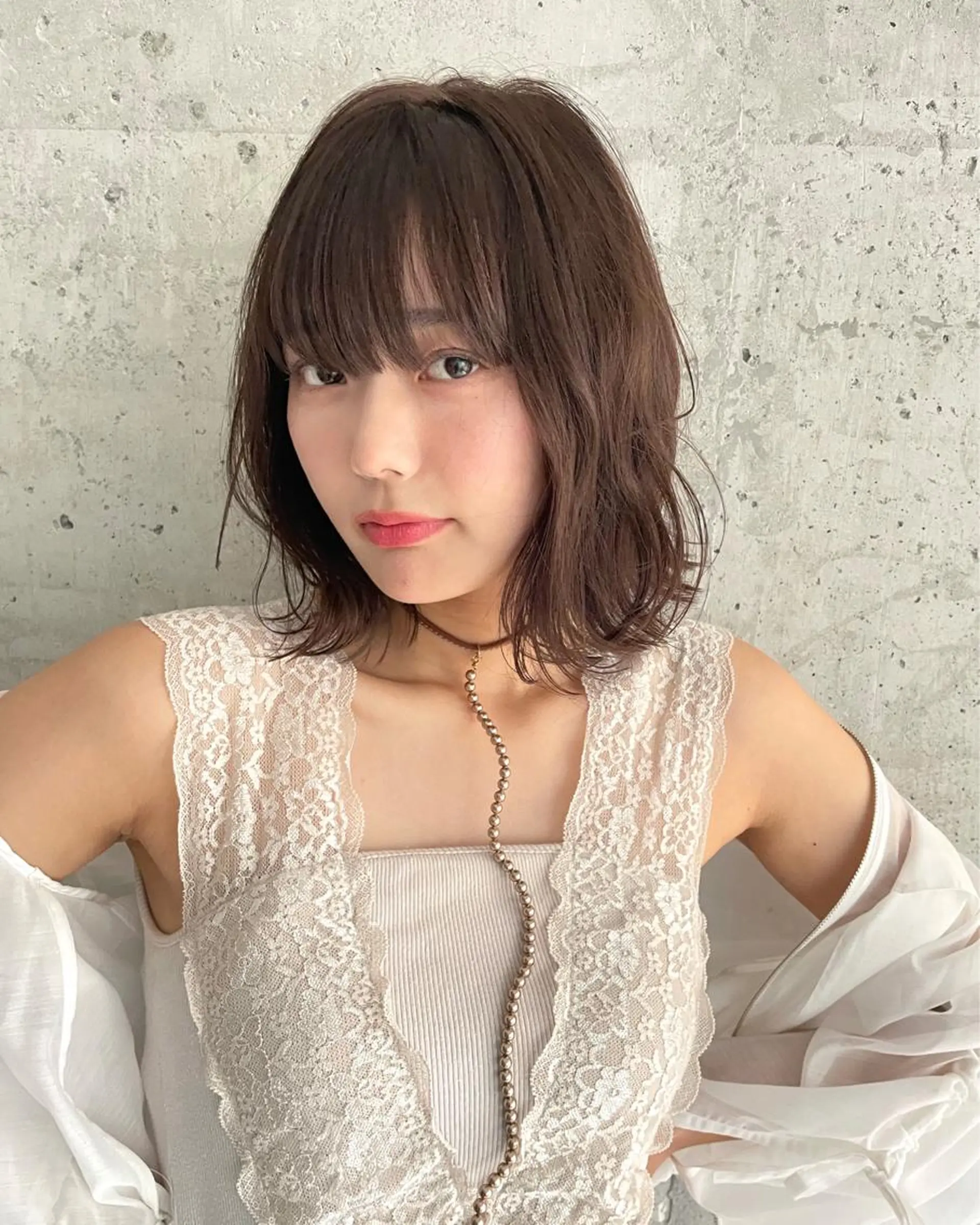 ショート カラー ブリーチ 透明感カラー グレージュ AOZORA HAIR kaminoura所属・中島 暢介のヘアスタイル