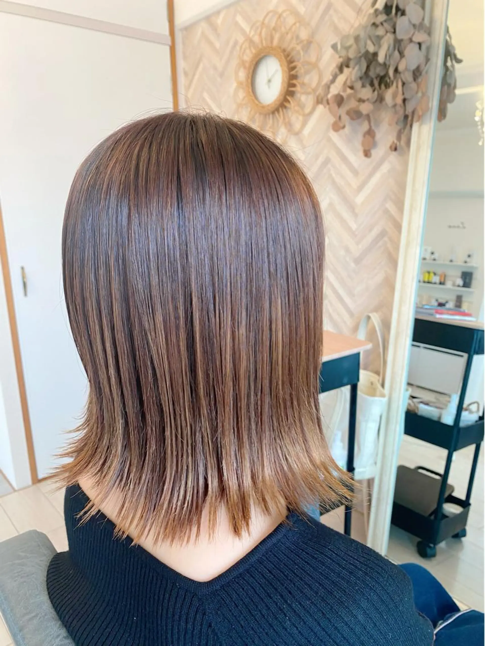 ミディアム 縮毛矯正 Lino所属・戸川 浩子のヘアスタイル