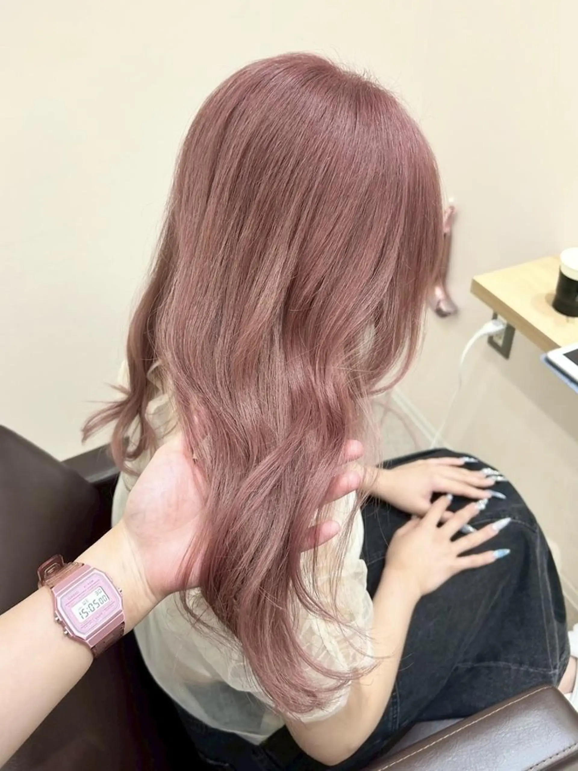 セミロング カラー ブリーチ ダブルカラー ヘアカラー トリートメント ✨【公式】 juhl.横浜✨のヘアスタイル