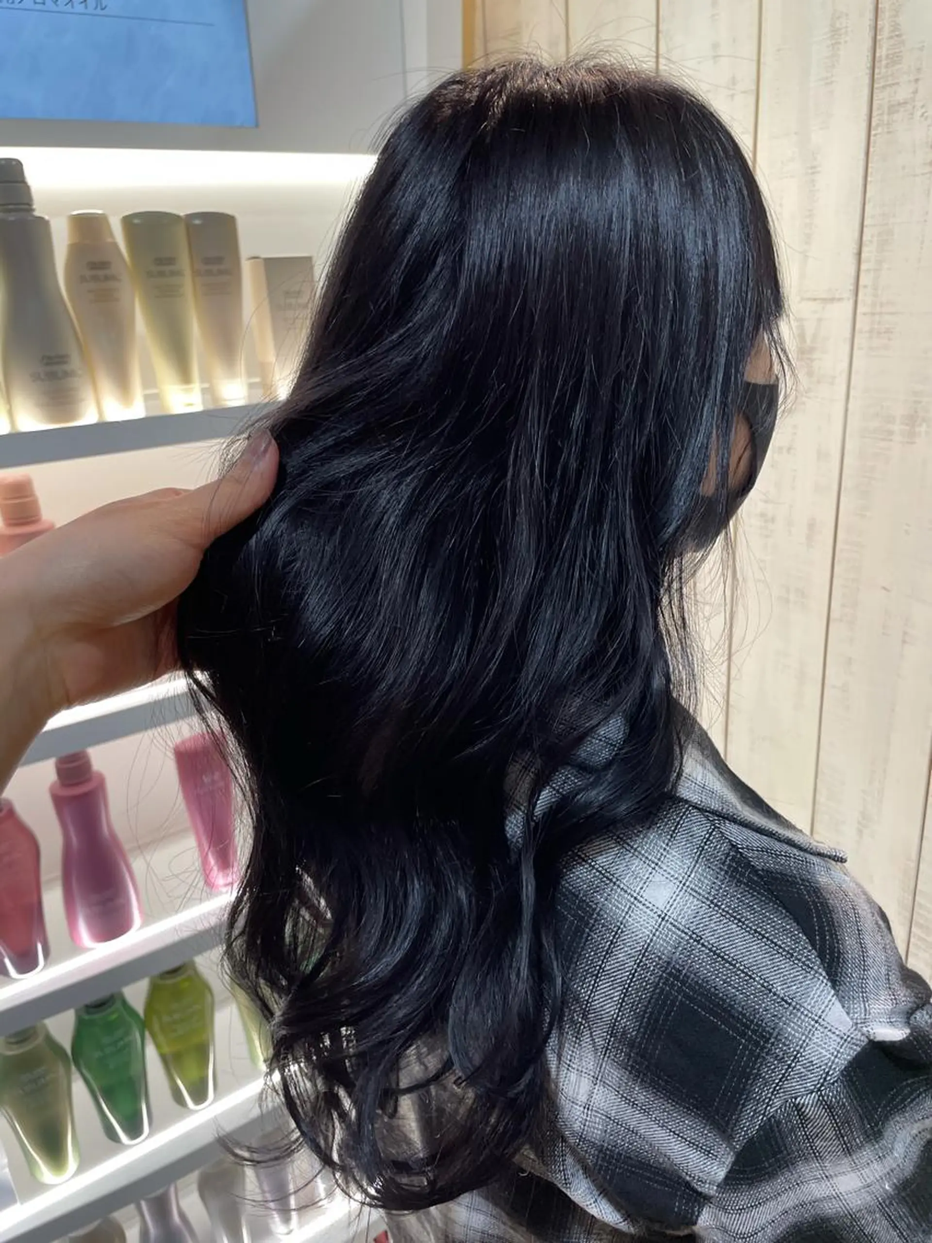 ロング カラー 黒髪 ブルーカラー ブルーブラック 韓国ヘア🇰🇷船橋 髪質改善/上野愛果のヘアスタイル