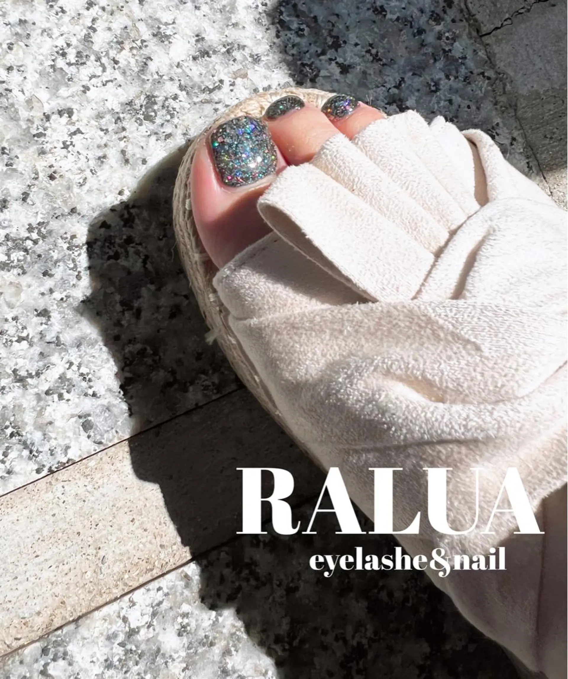 ネイル RALUA shiori🐰のネイルデザイン