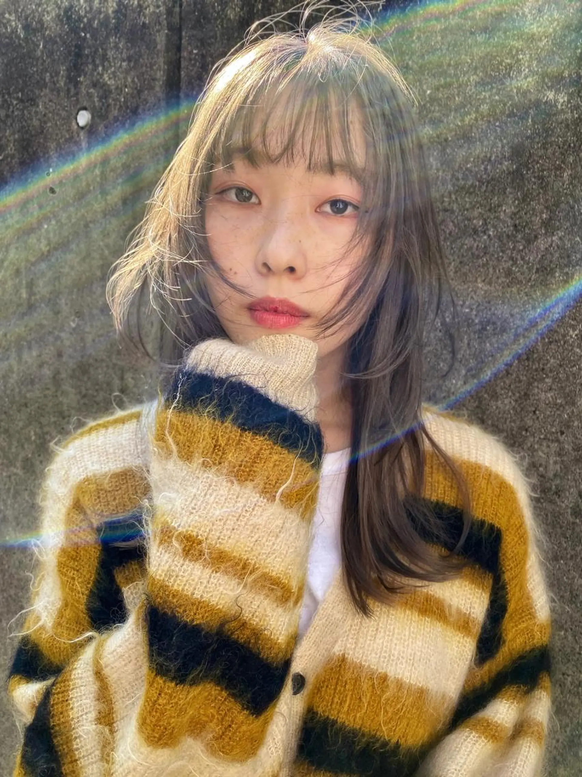 セミロング カラー ベージュカラー オリーブベージュ レイヤーカット ウルフカット ウルフレイヤー Pia hair Design Yakuin所属・Pia ツボイ ケイタのヘアスタイル