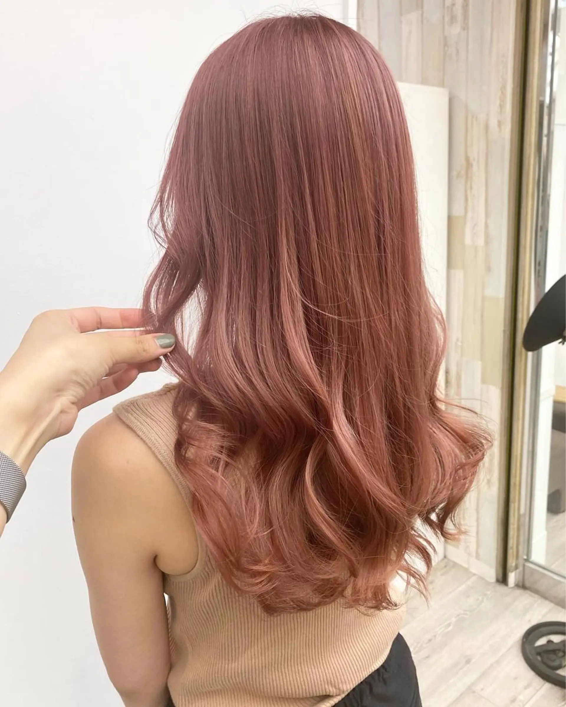 セミロング カラー ヘアカラー トリートメント B3 SHARE SALON【ビースリーシェアサロン】所属・☀️透明感color KURO☀️のヘアスタイル