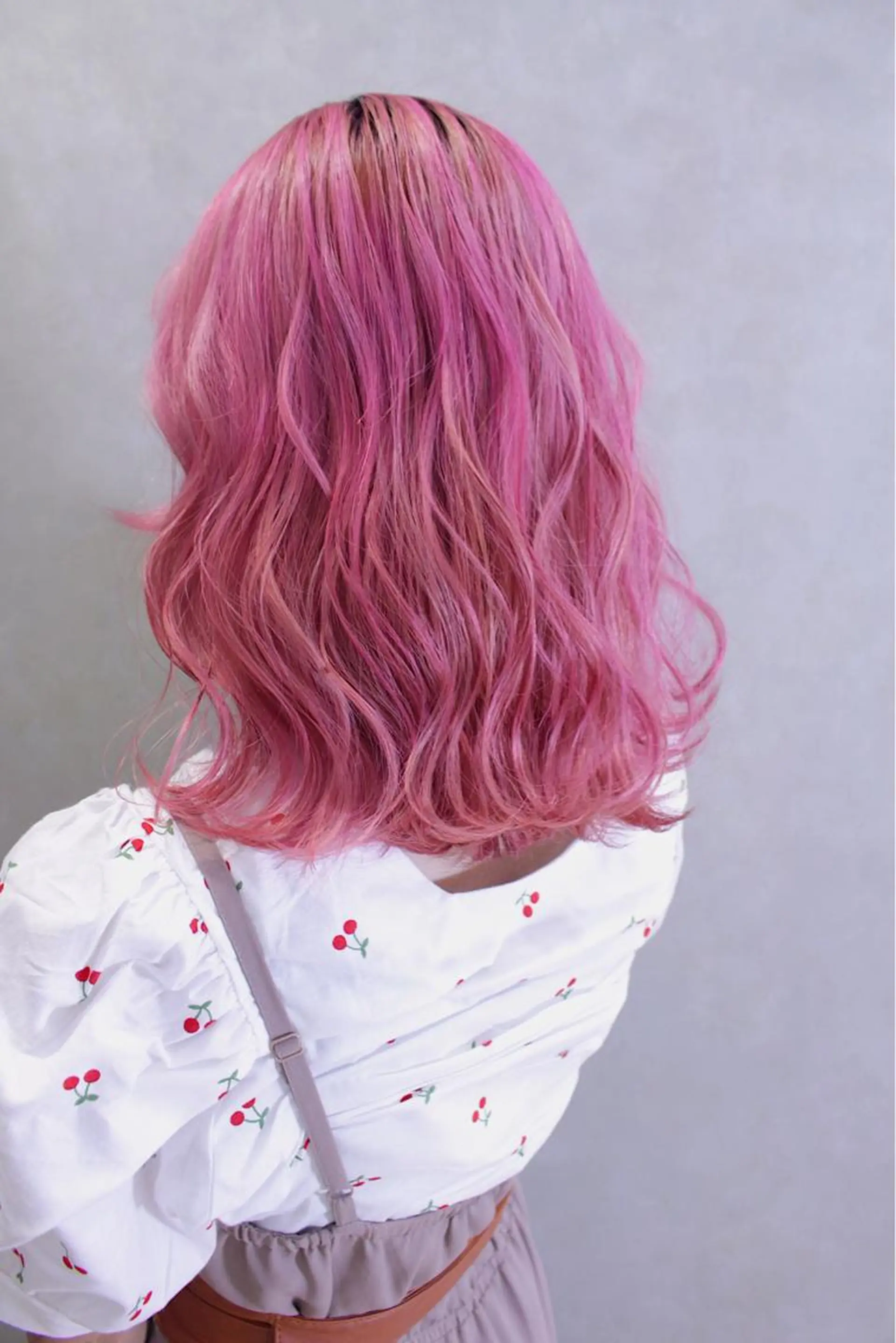 ミディアム カラー ヘアアレンジ ピンクカラー ヘアカラー トリートメント lani 天神大名/ブリーチのヘアスタイル