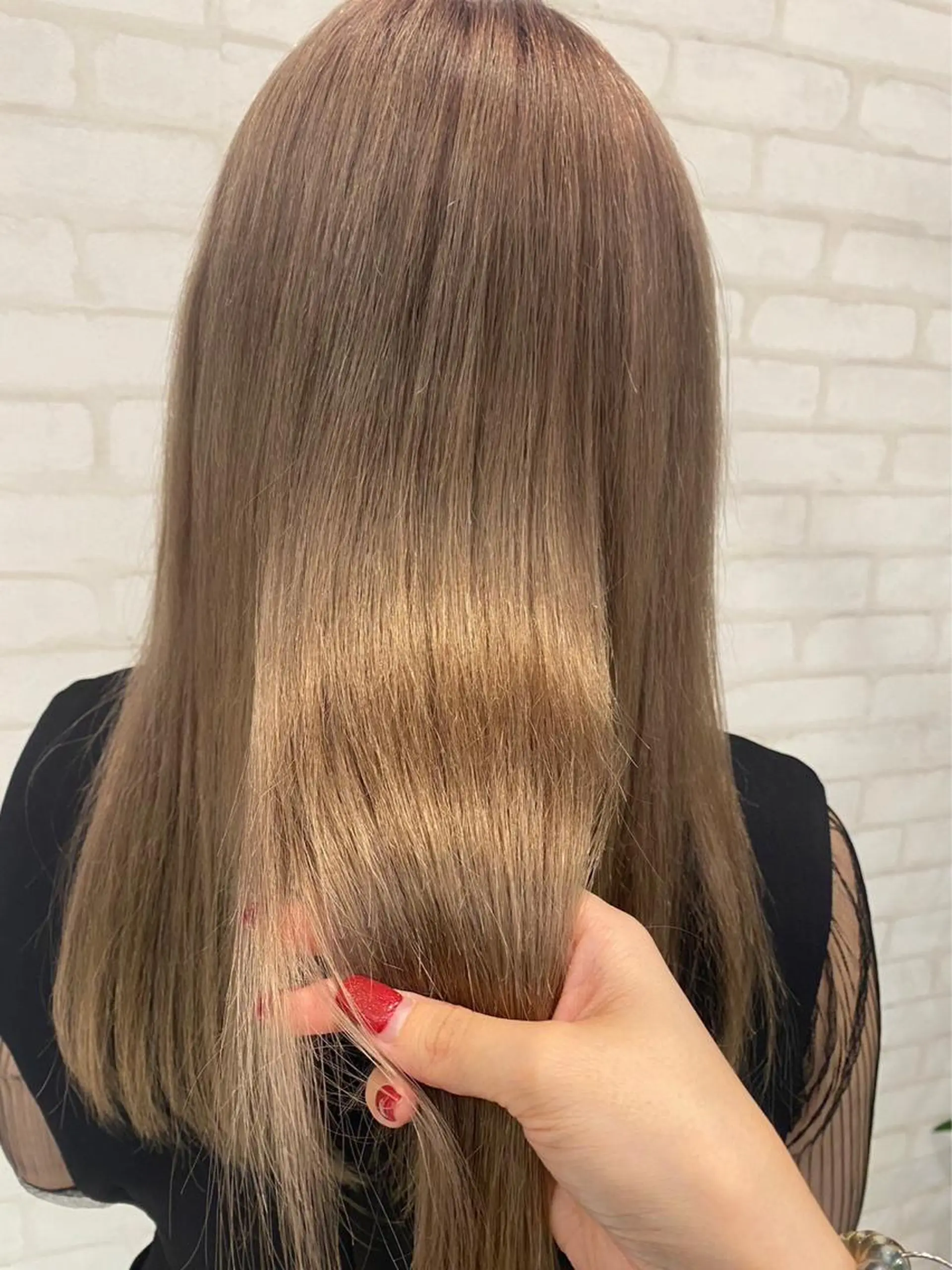 セミロング カラー ノンダメージサロンBonheur銀座並木通り店所属・ULTOWA/銀座 ERIのヘアスタイル