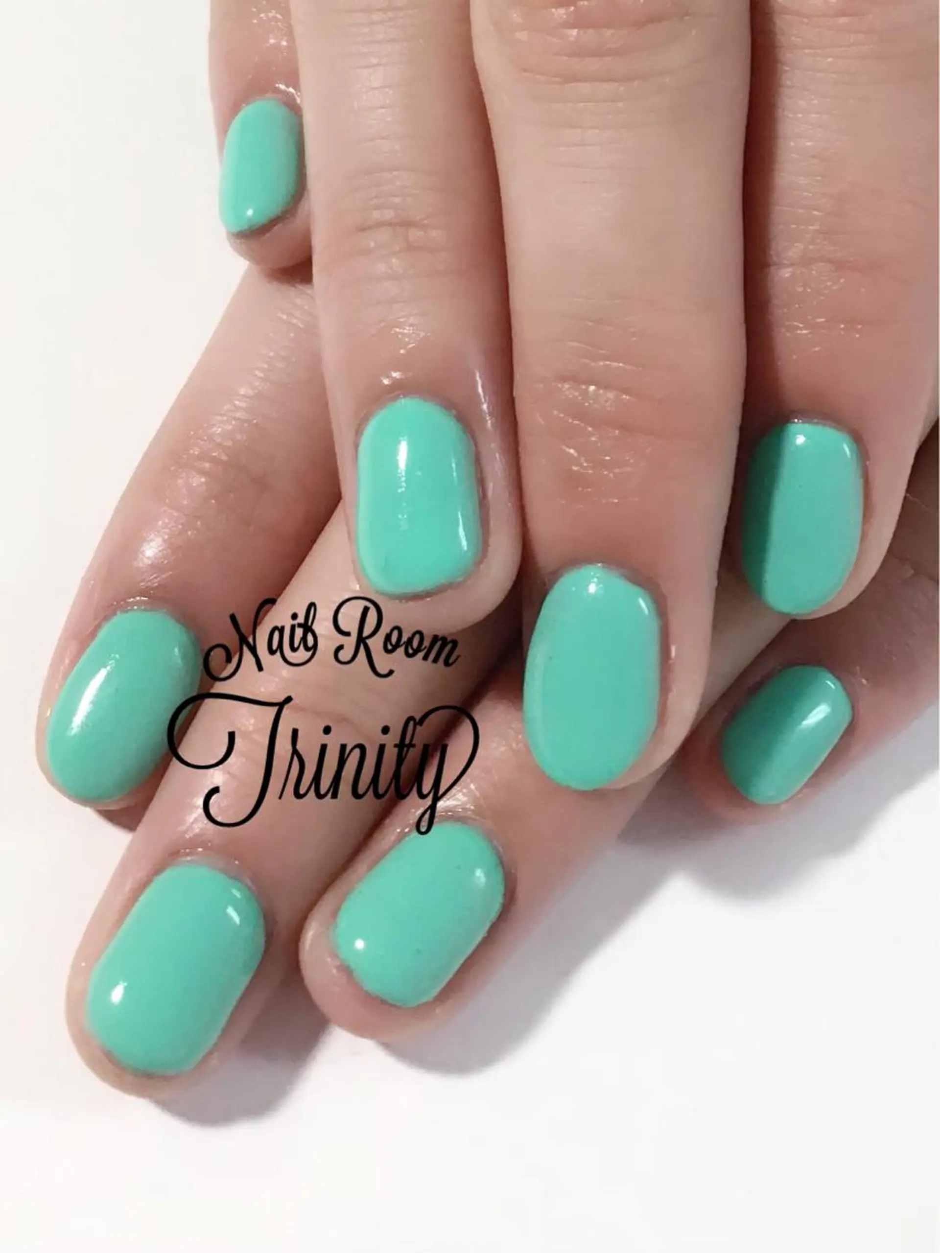 ネイル Trinity staffのネイルデザイン