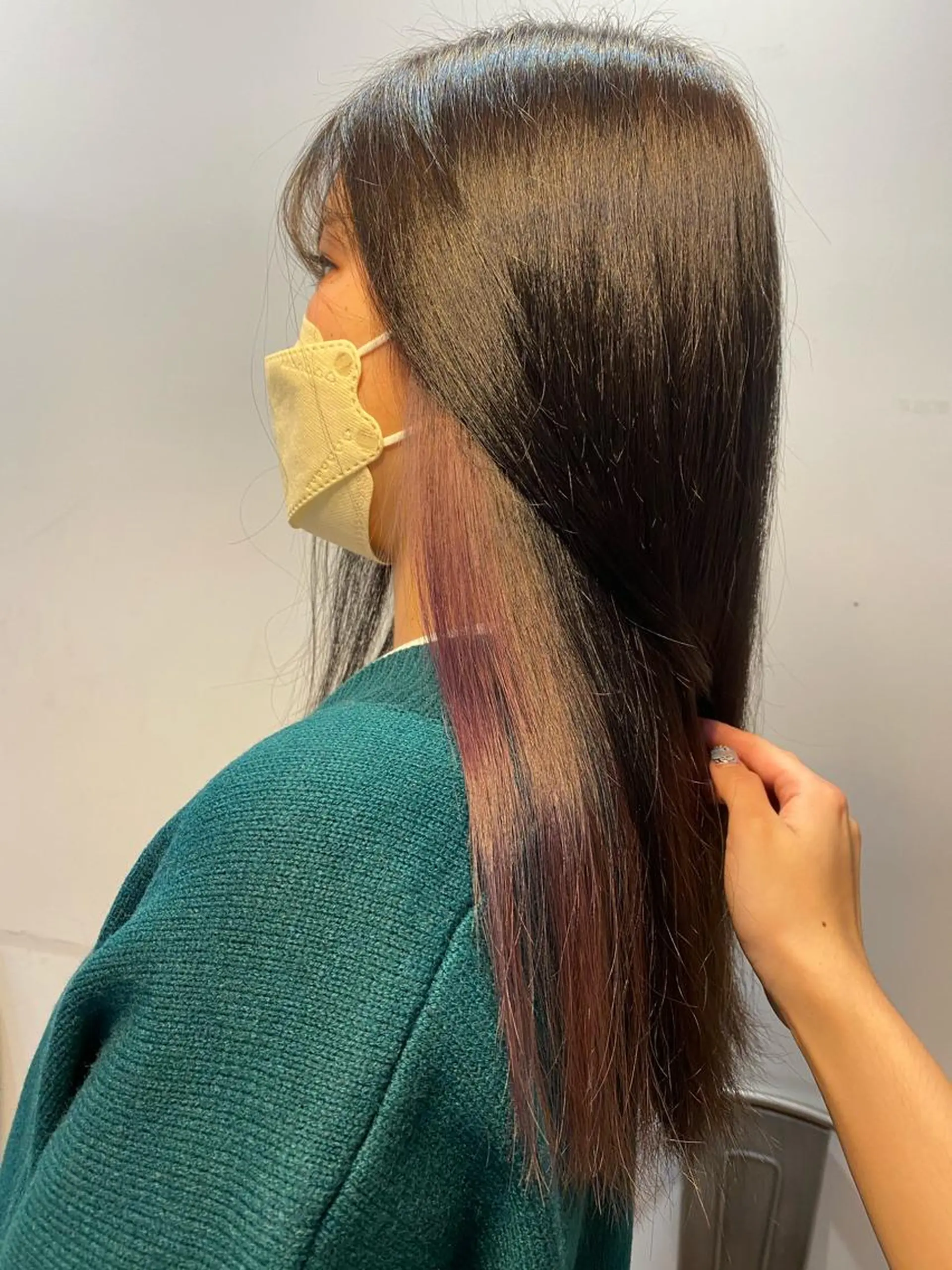 カラー インナーカラー ∴Sanae. ∴ トータルビューティーのネイルデザイン