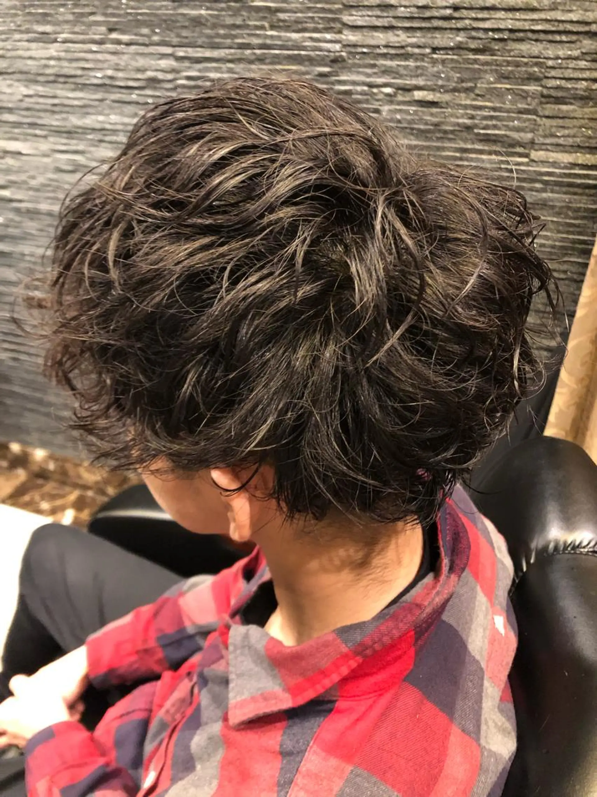 パーマ メンズ メンズパーマ スパイラルパーマ 圓子 快のヘアスタイル