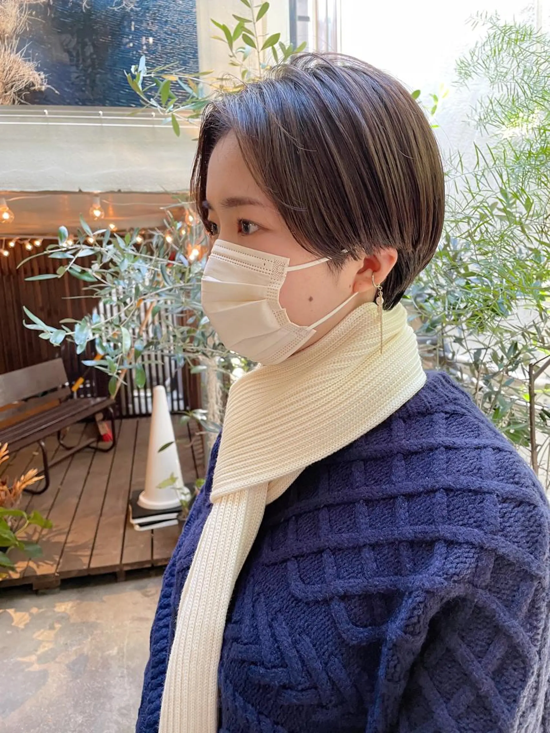 ショート カラー 高橋 愛美のヘアスタイル