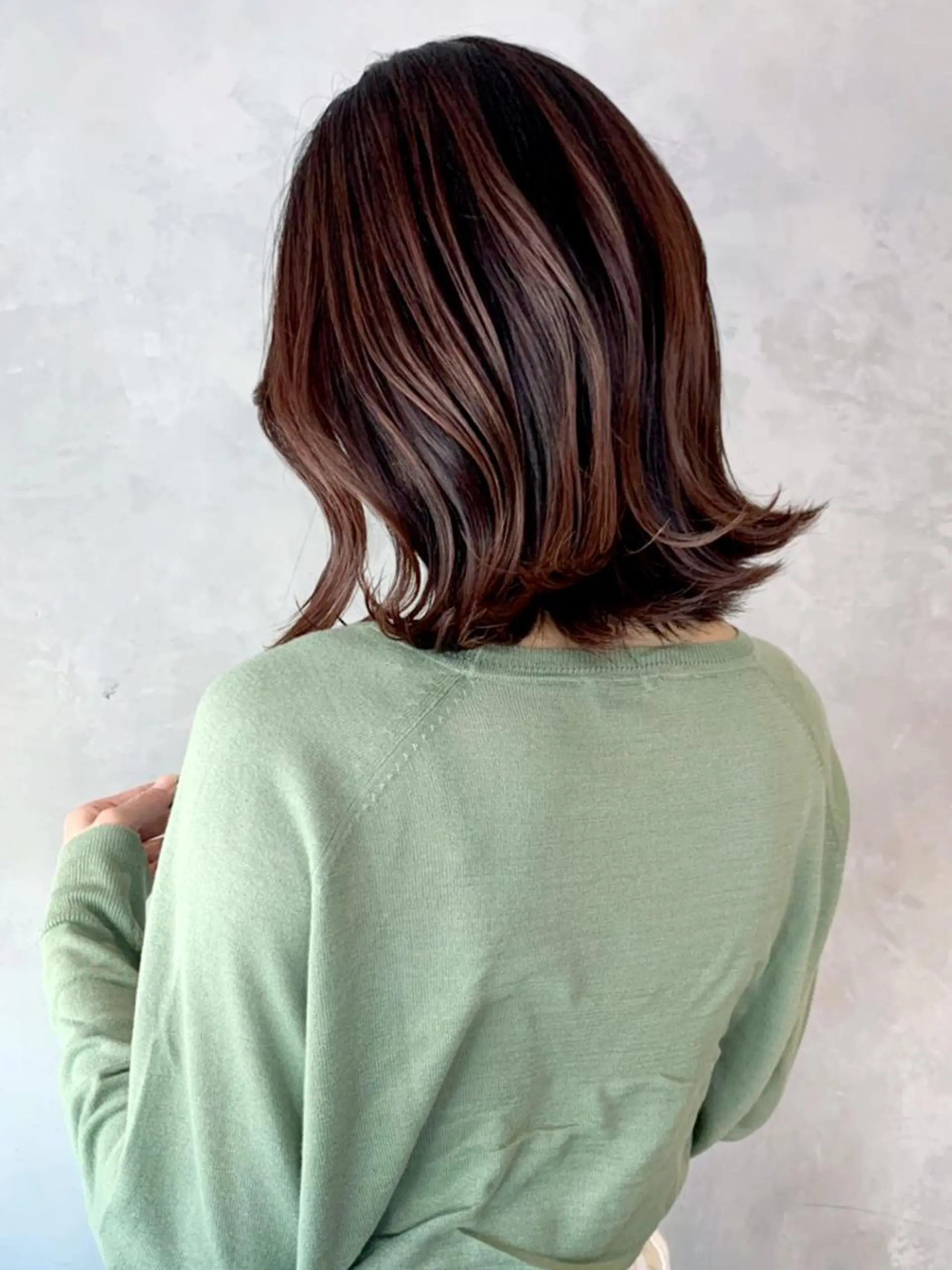 ミディアム カラー パーマ ヘアアレンジ グレージュ オリーブグレージュ オリーブグレー ITbyALBUM 中野店のヘアスタイル