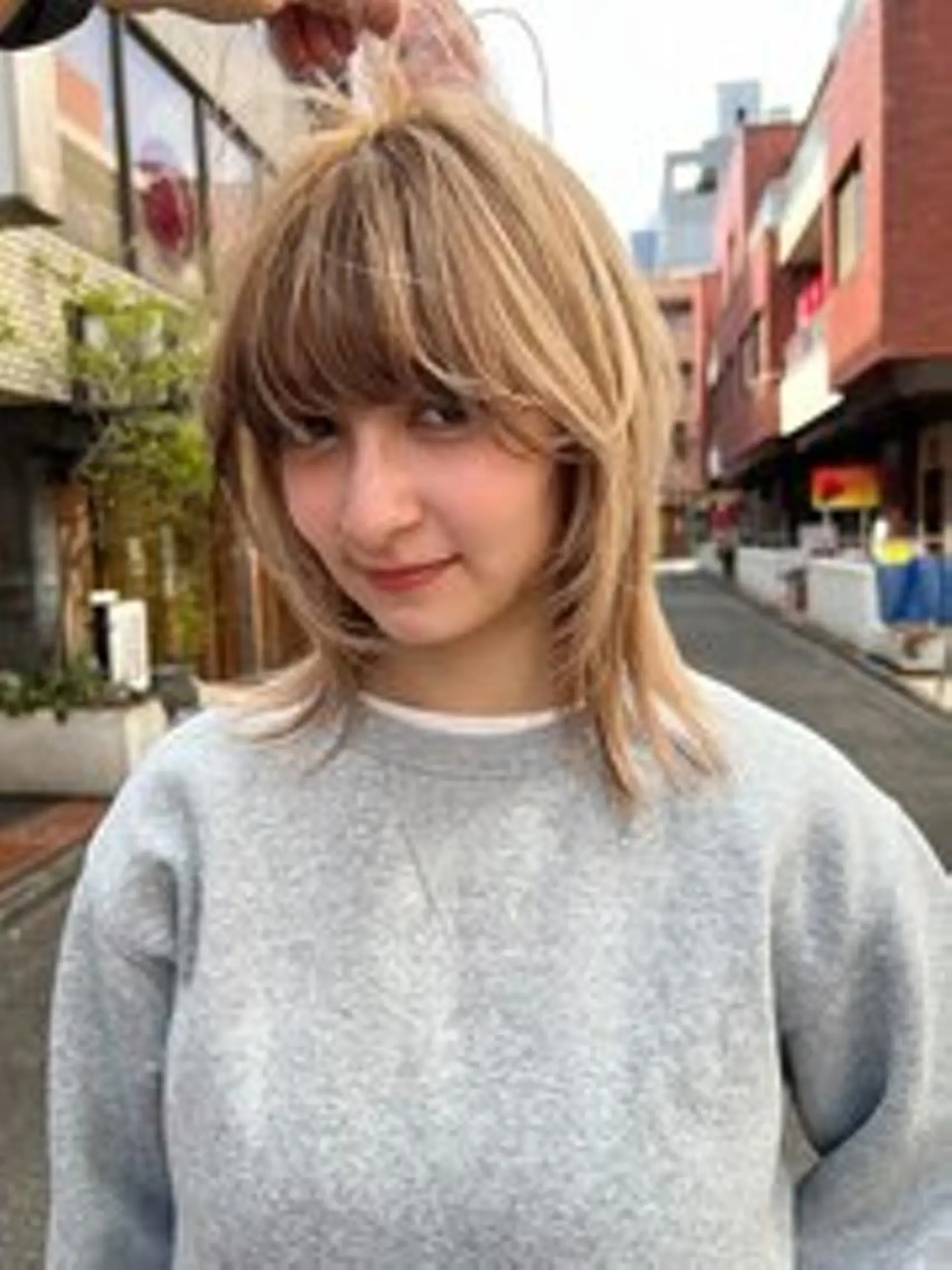 ミディアム nelke/レイヤー 立川/ブリーチのヘアスタイル