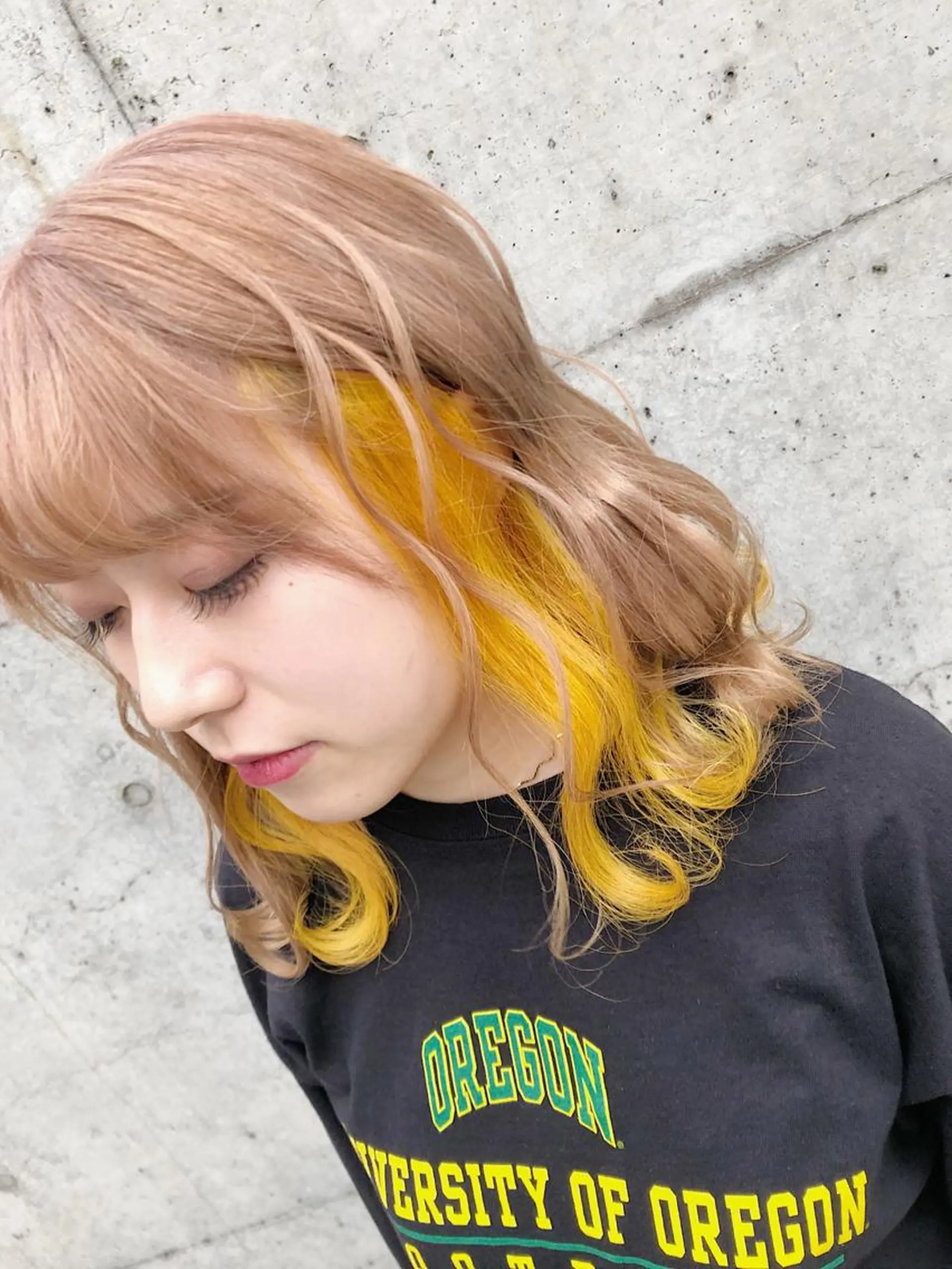 ミディアム カラー ヘアアレンジ メンズ キッズ ヘアカラー トリートメント 💟Chloe原宿店 🩶ハイトーンのヘアスタイル