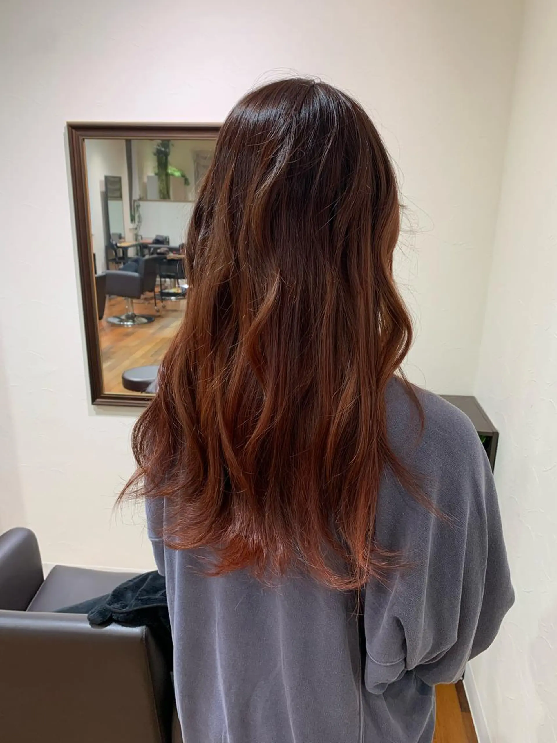 カラー shalm hair lounge (シャルムヘアーラウンジ)所属・こばやし もえのヘアスタイル