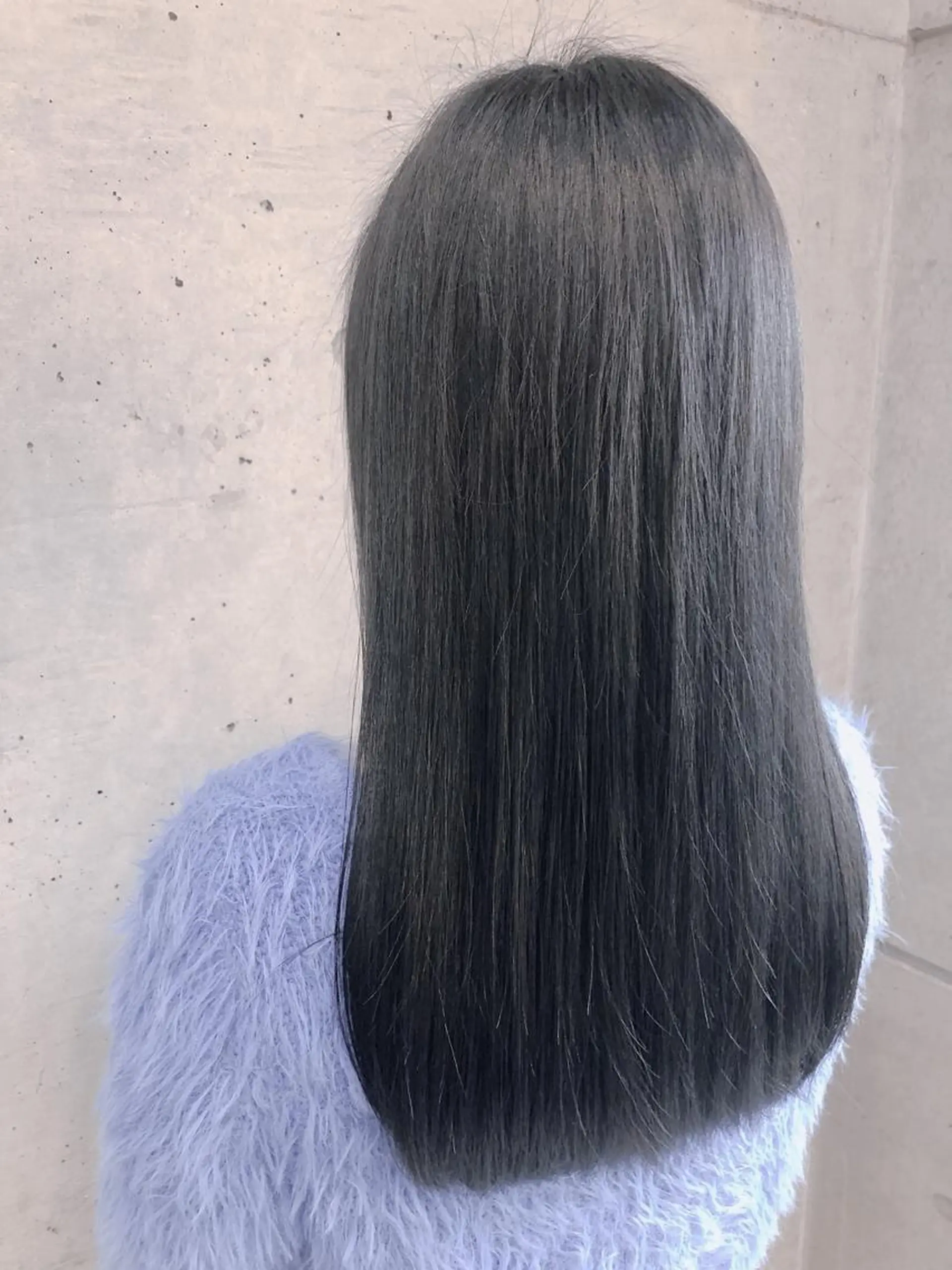 ロング カラー アッシュ ダークアッシュ ヘアカラー 大栗 佑也  髪質改善のヘアスタイル