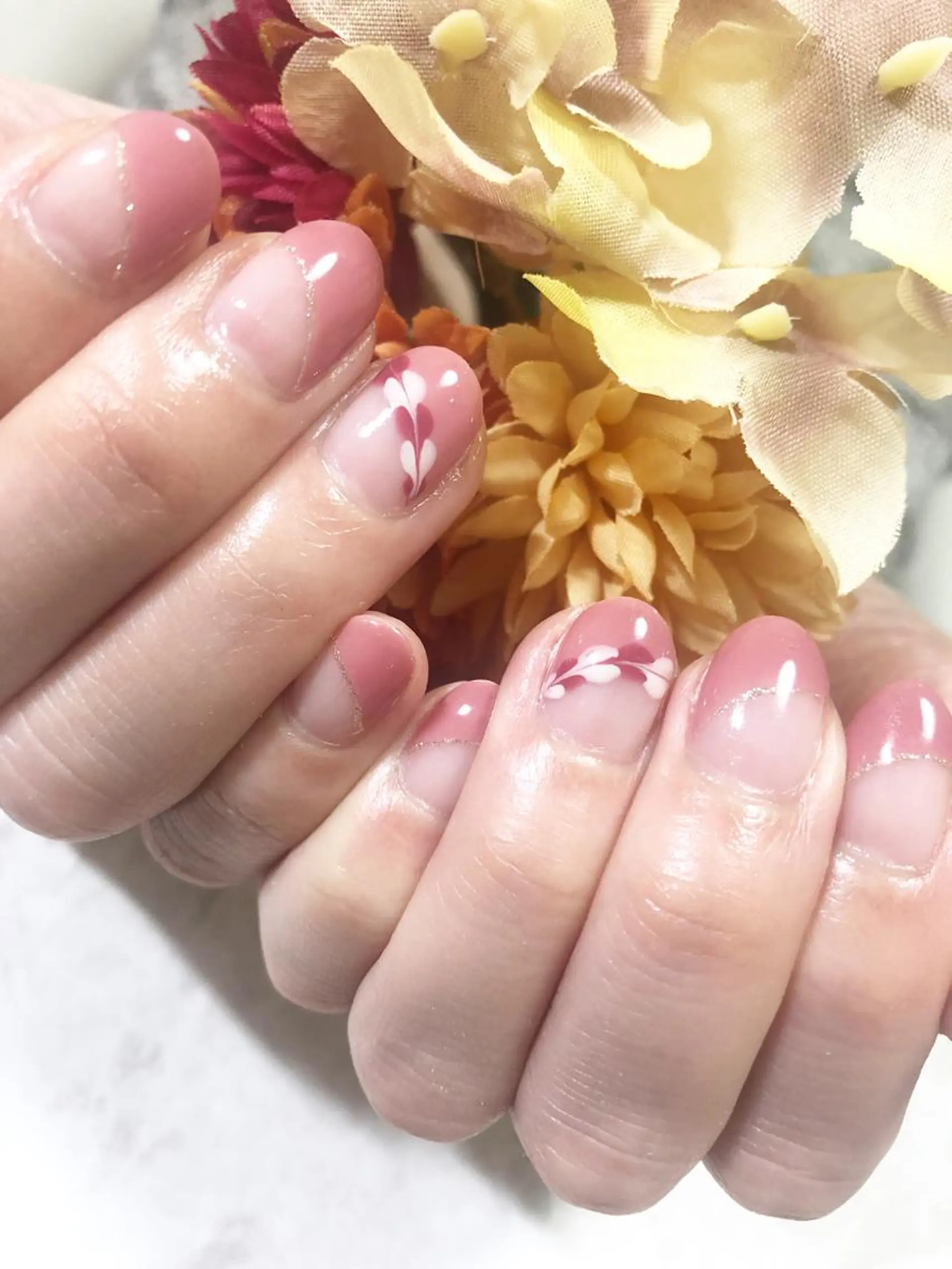 ネイル アートネイル バレンタイン ハンドネイル Lokahi NAILのネイルデザイン