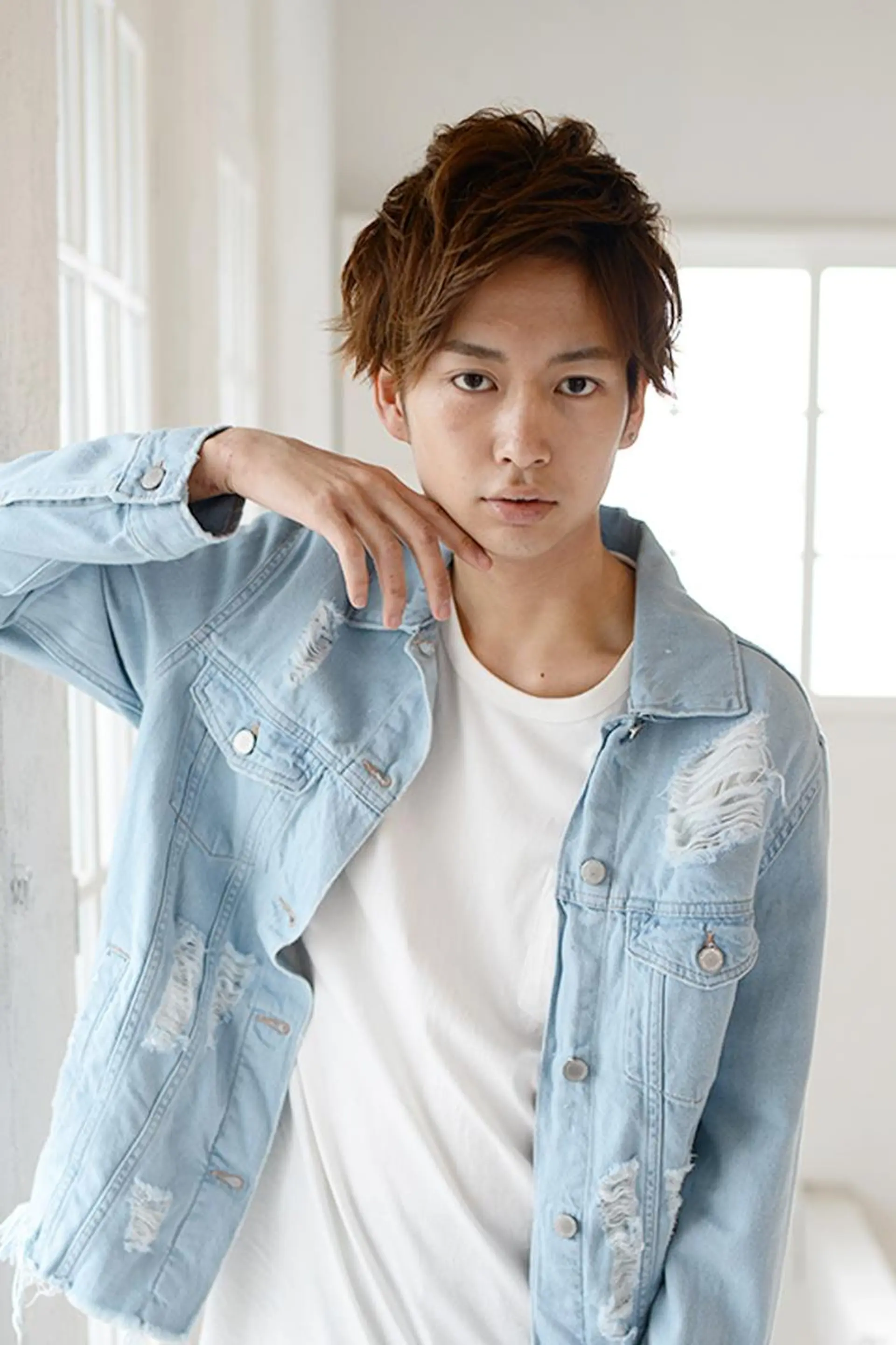 ショート カラー ⭐️髪質改善⭐️ フジヒサゴウタのヘアスタイル