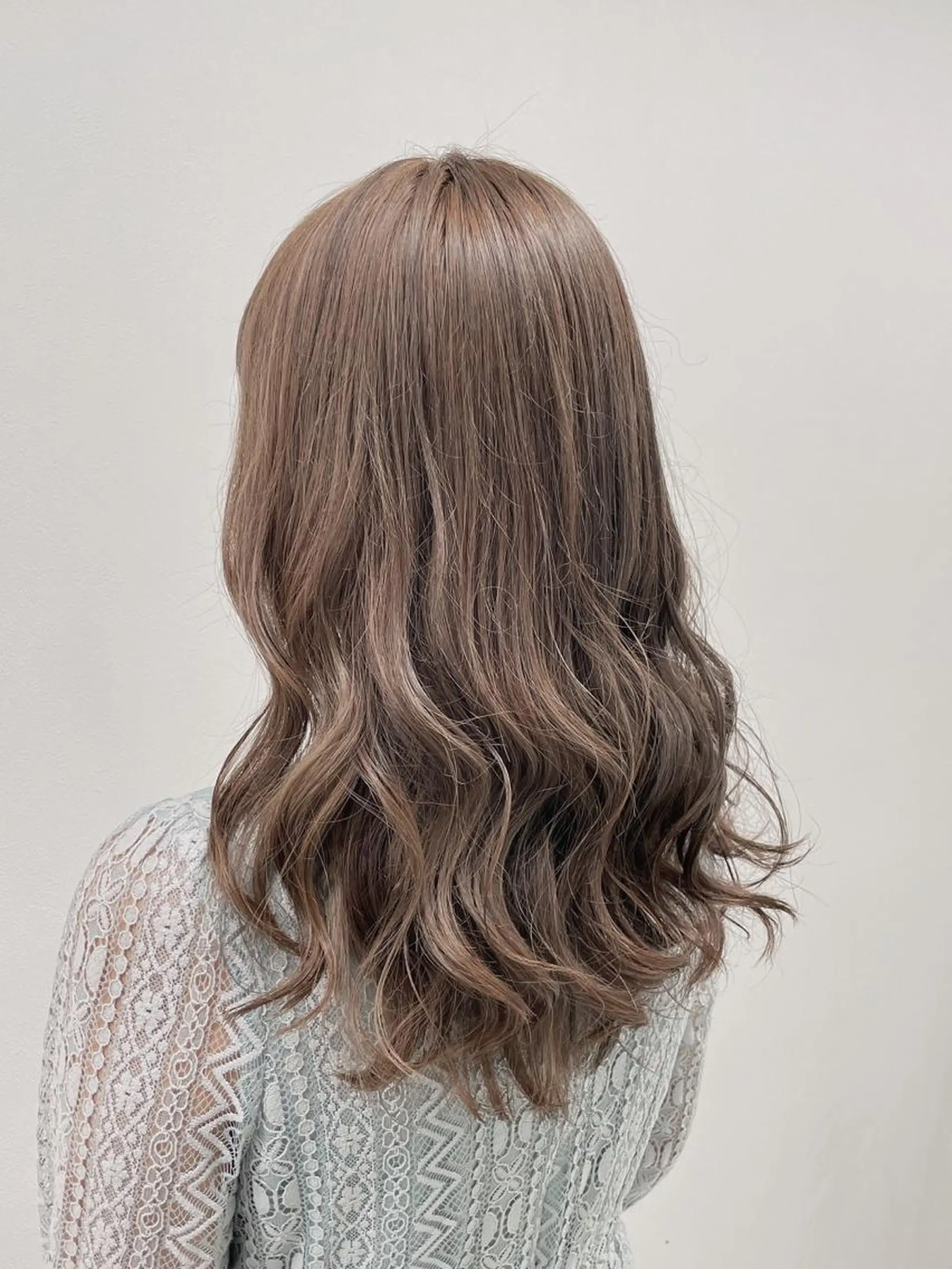 セミロング カラー ☁️グレージュカラー TAKUYA☁️のヘアスタイル