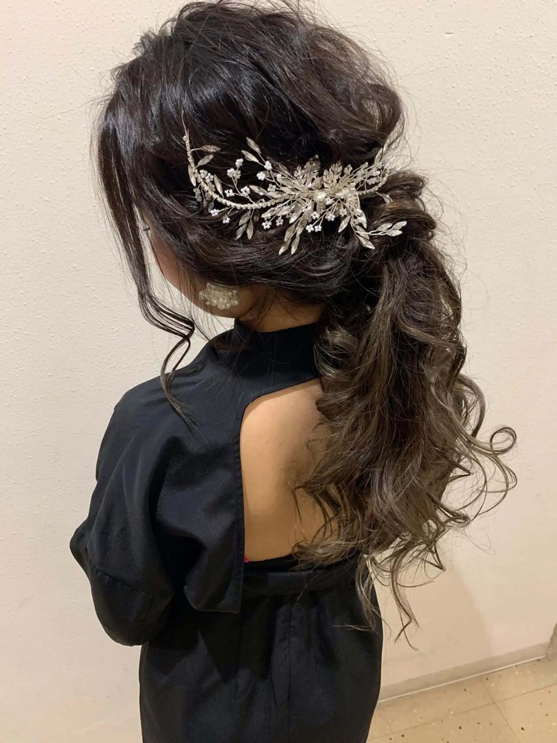 ヘアアレンジ カット ヘアカラー トリートメント 韓国 / 中国ヘア 🦋Noniのヘアスタイル