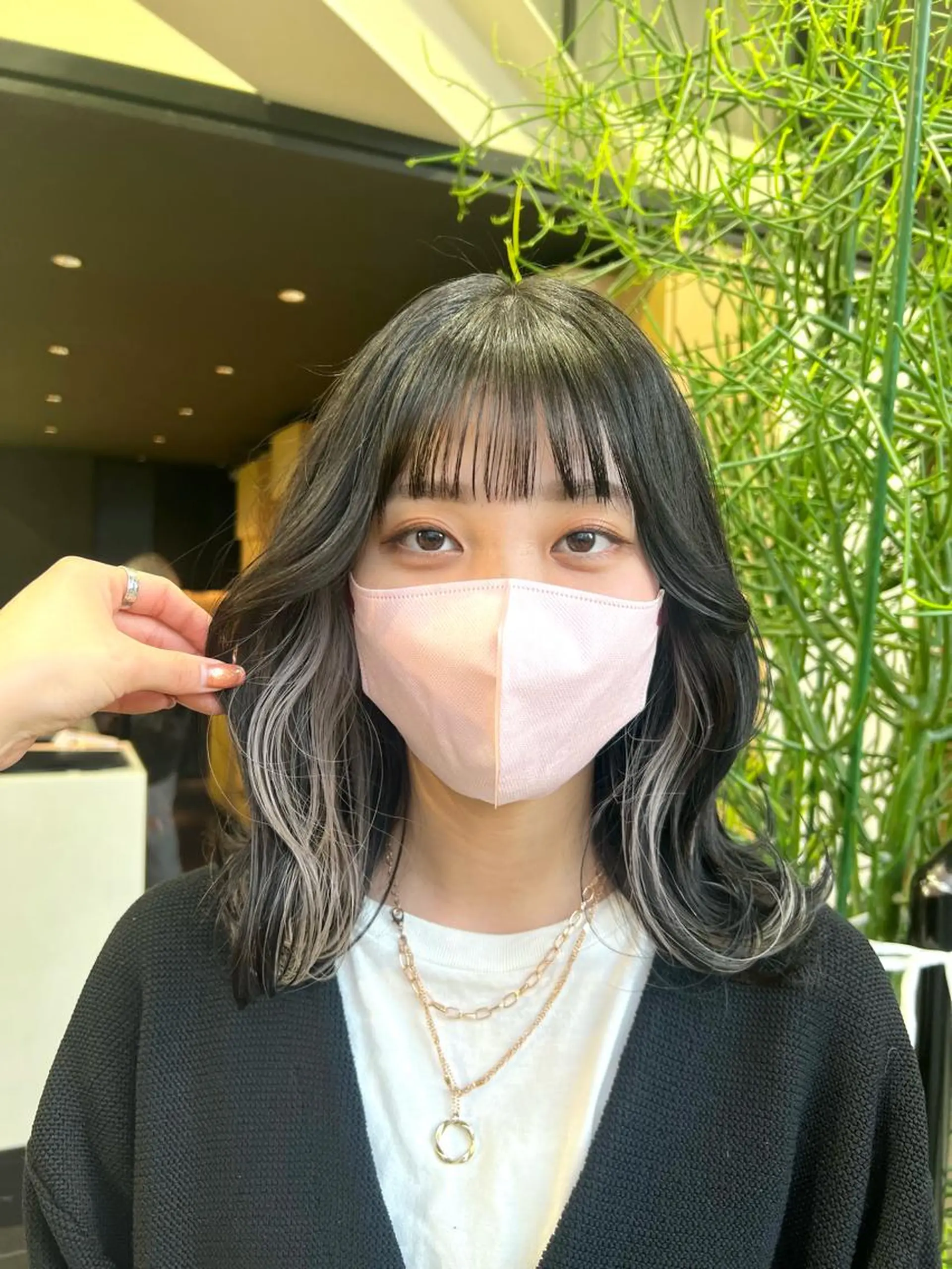 ミディアム 暖色ｶﾗｰ/ﾚｲﾔｰ ｶｯﾄ/Yunaのヘアスタイル