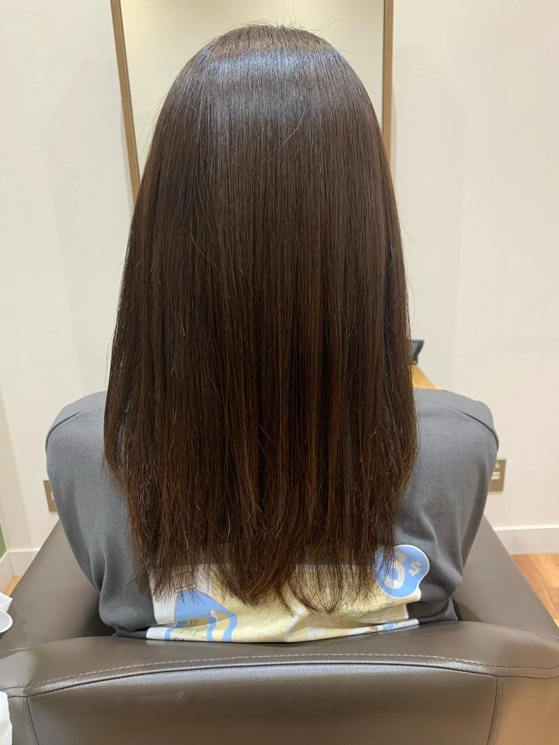 セミロング 🎀ツヤ暖色カラー 🎀大塚ナオミのヘアスタイル