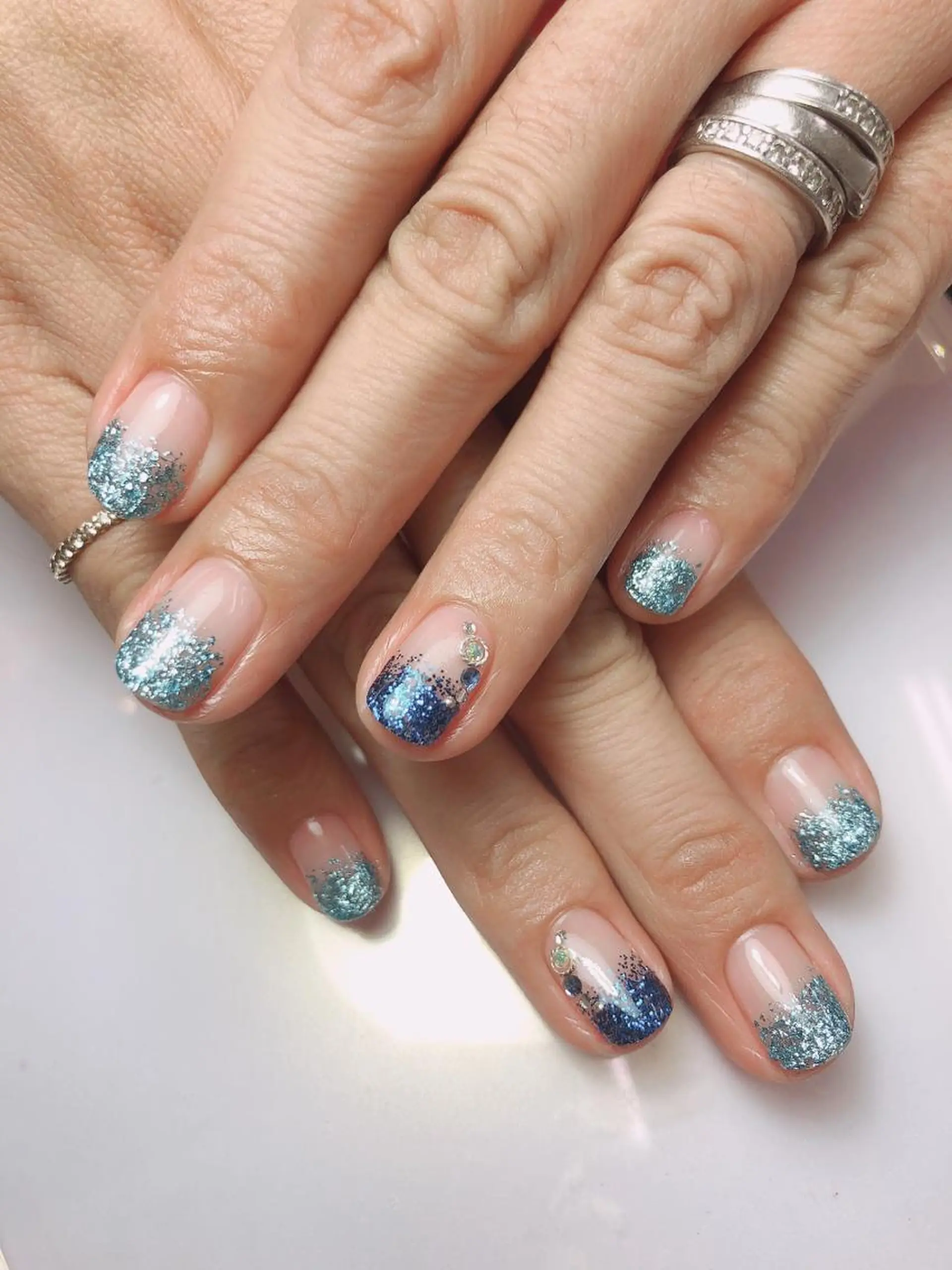 ネイル ハンドネイル 石原 夕華のネイルデザイン